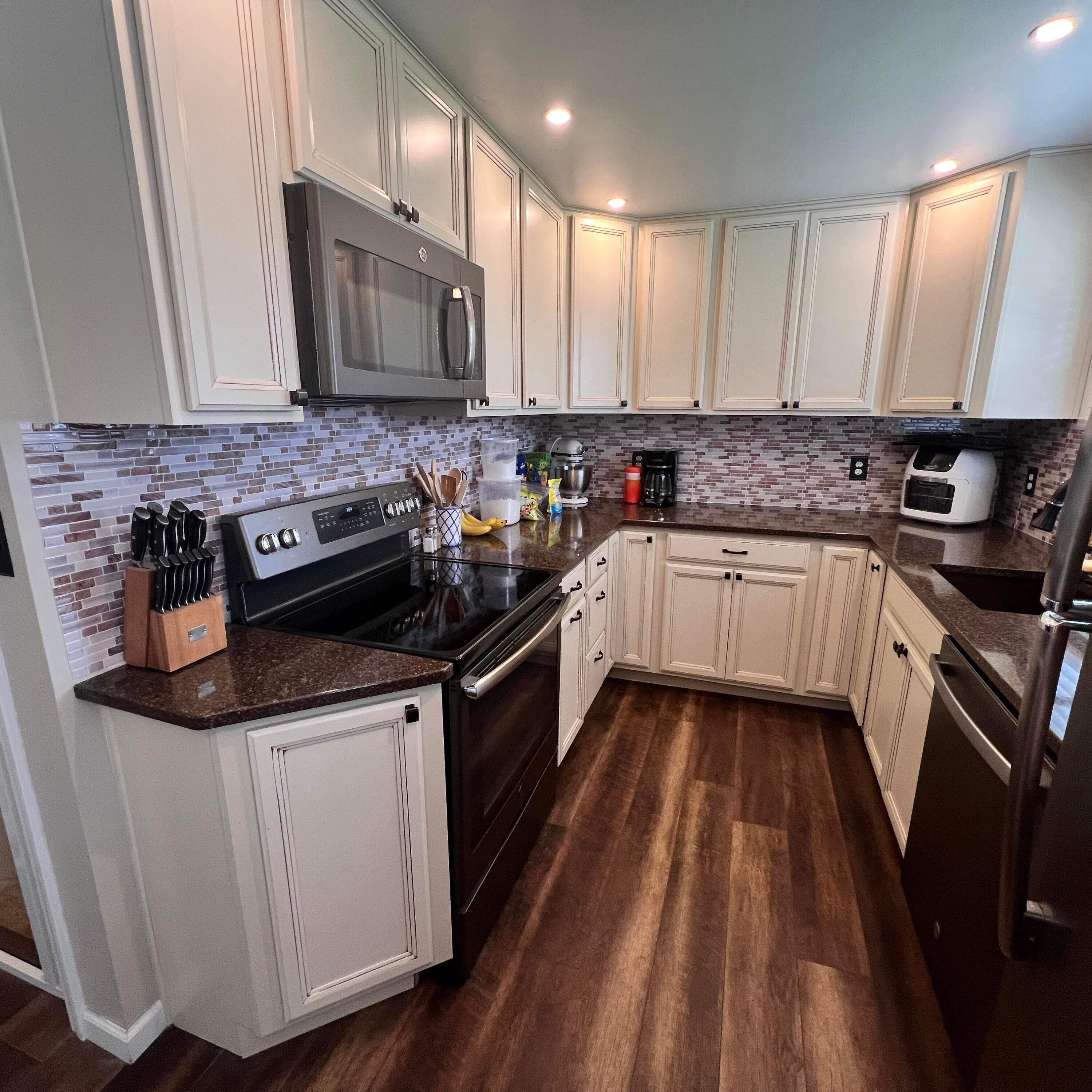 4253 Nevada Road Property Photo 2