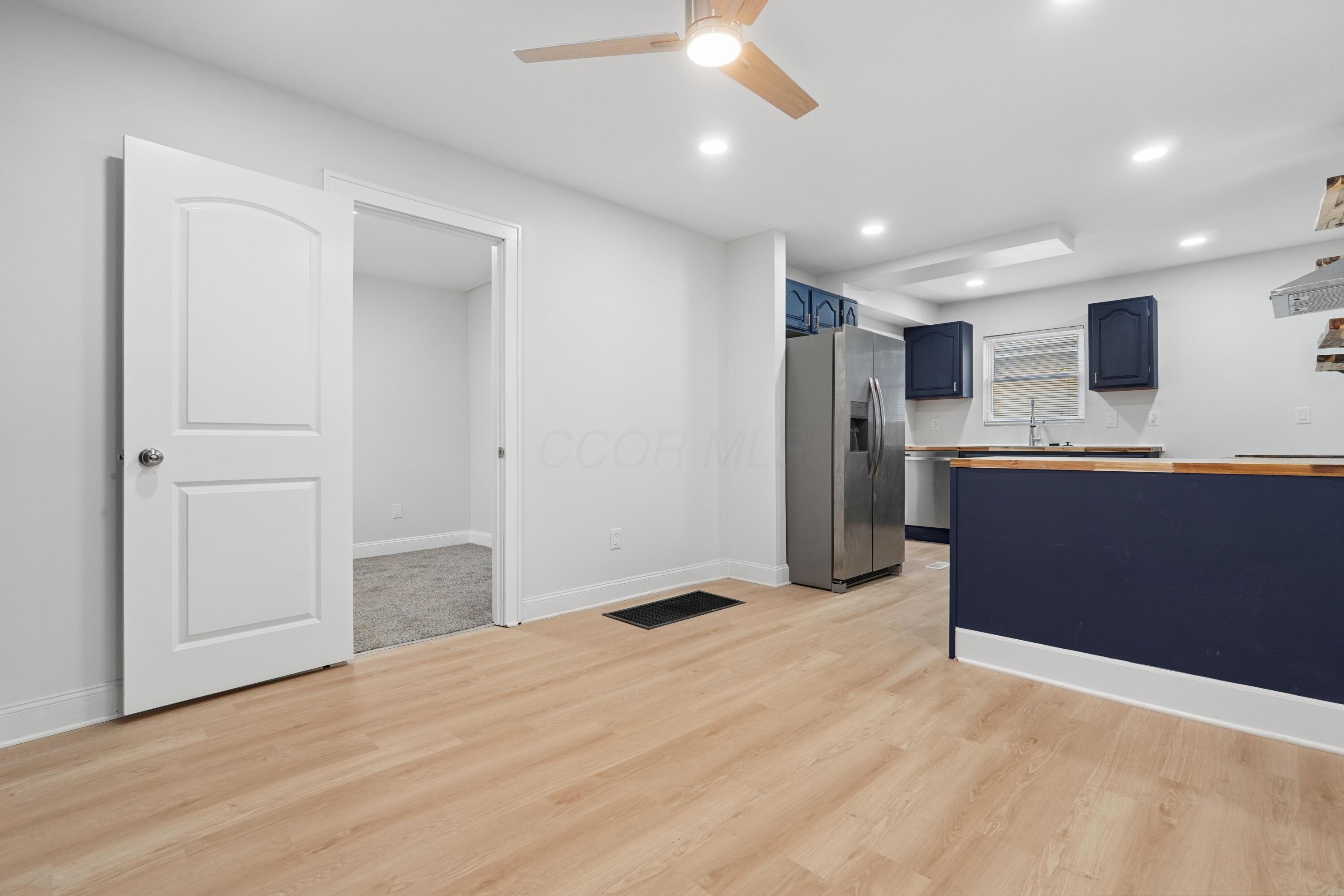 1186 E 21st Avenue Property Photo 10