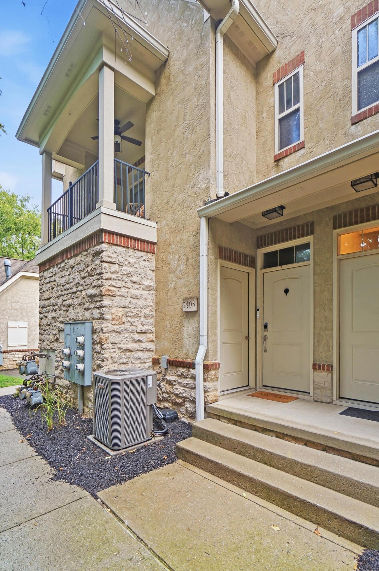 2403 Keep Place Property Photo 3
