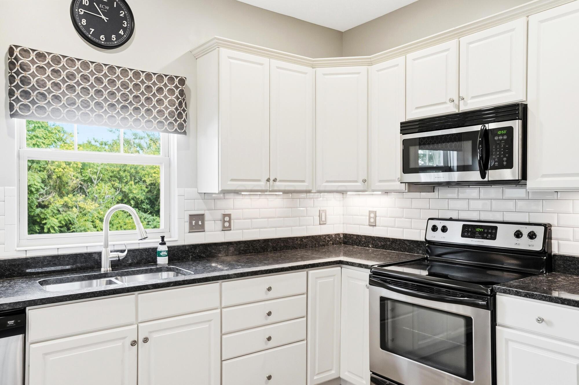 2403 Keep Place Property Photo 22