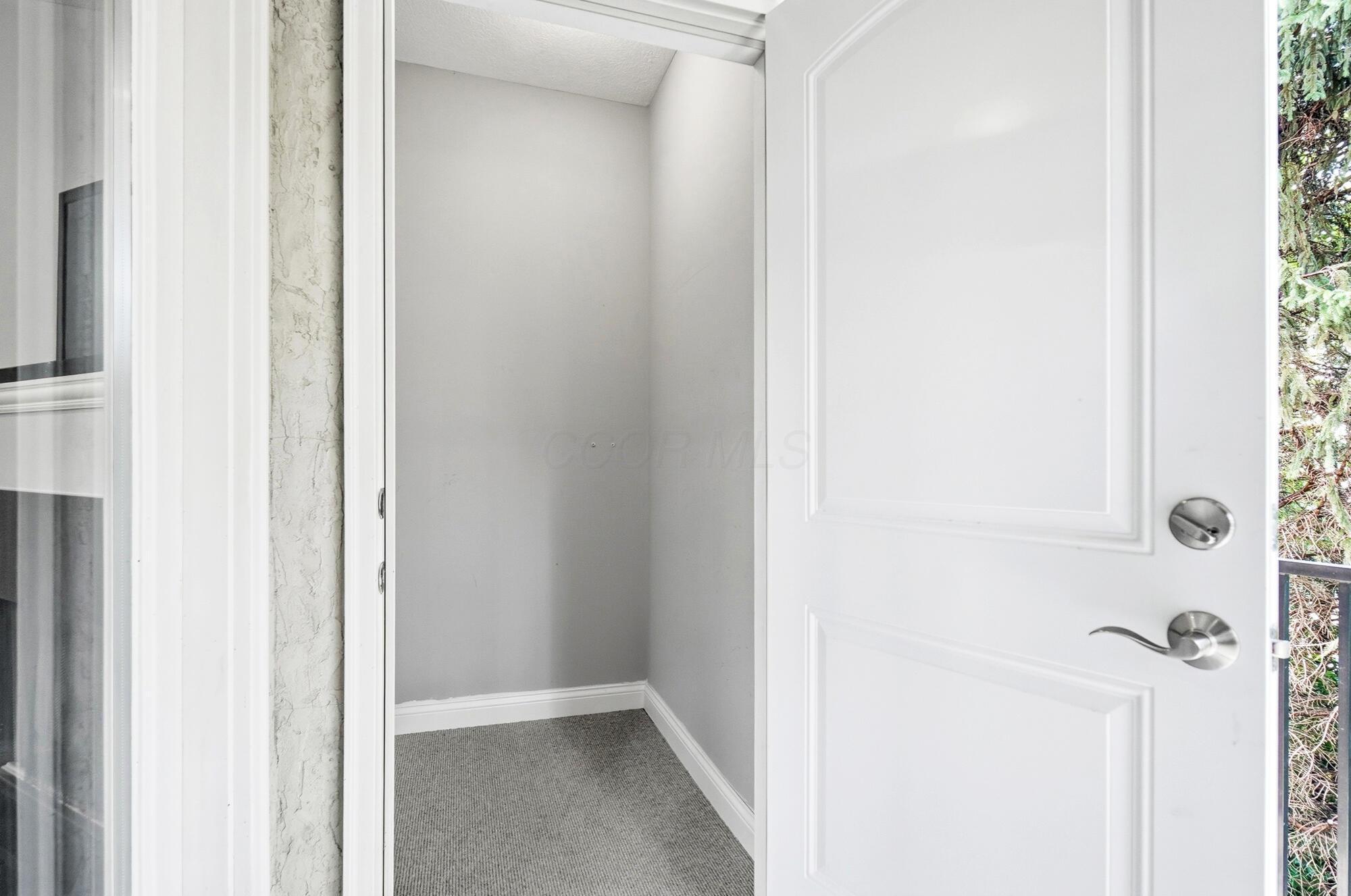 2403 Keep Place Property Photo 38