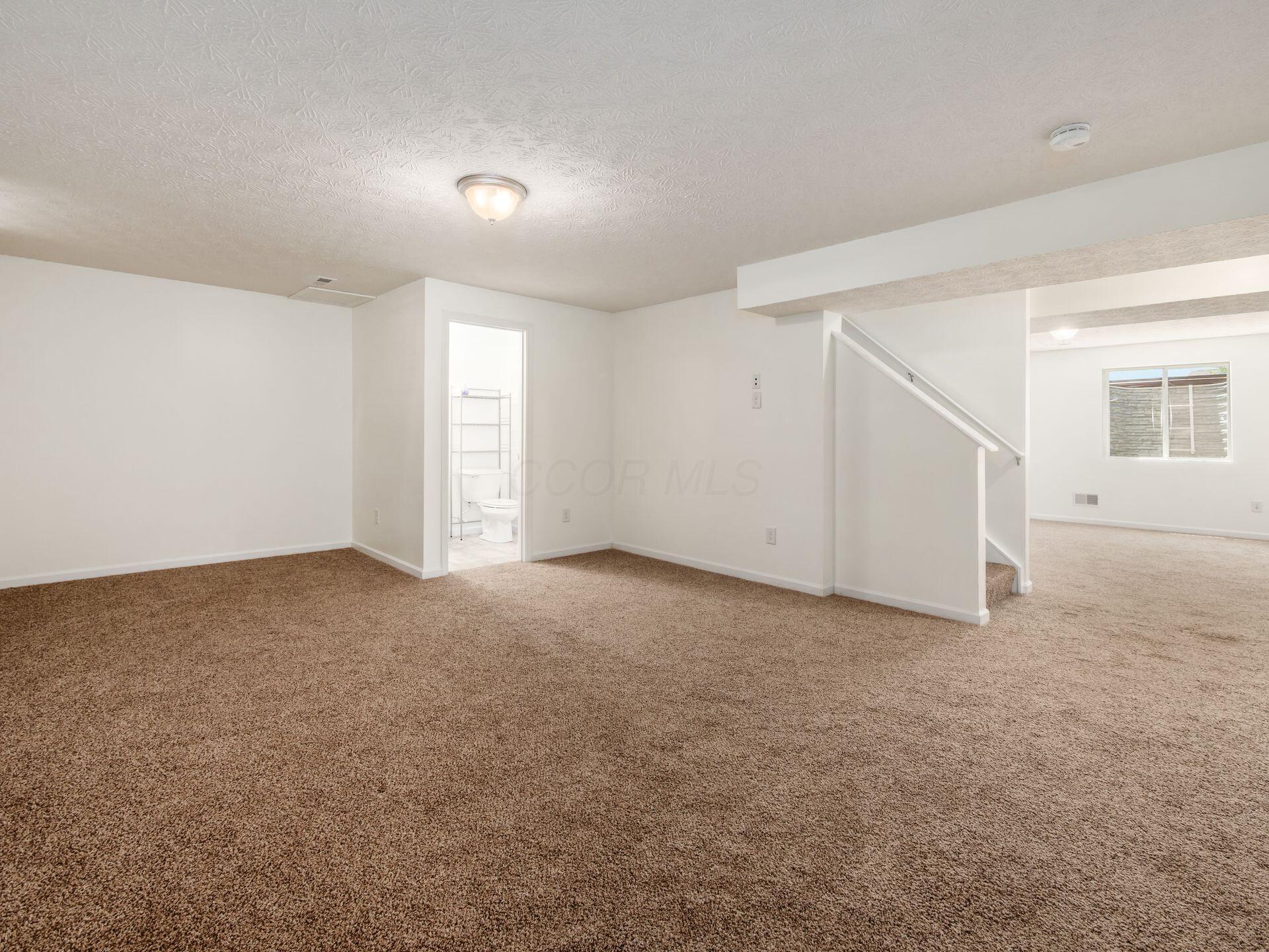 305 Eagles Nest Avenue Property Photo 39