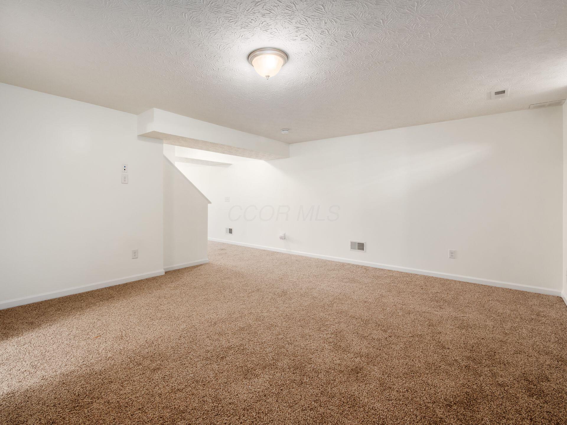 305 Eagles Nest Avenue Property Photo 40