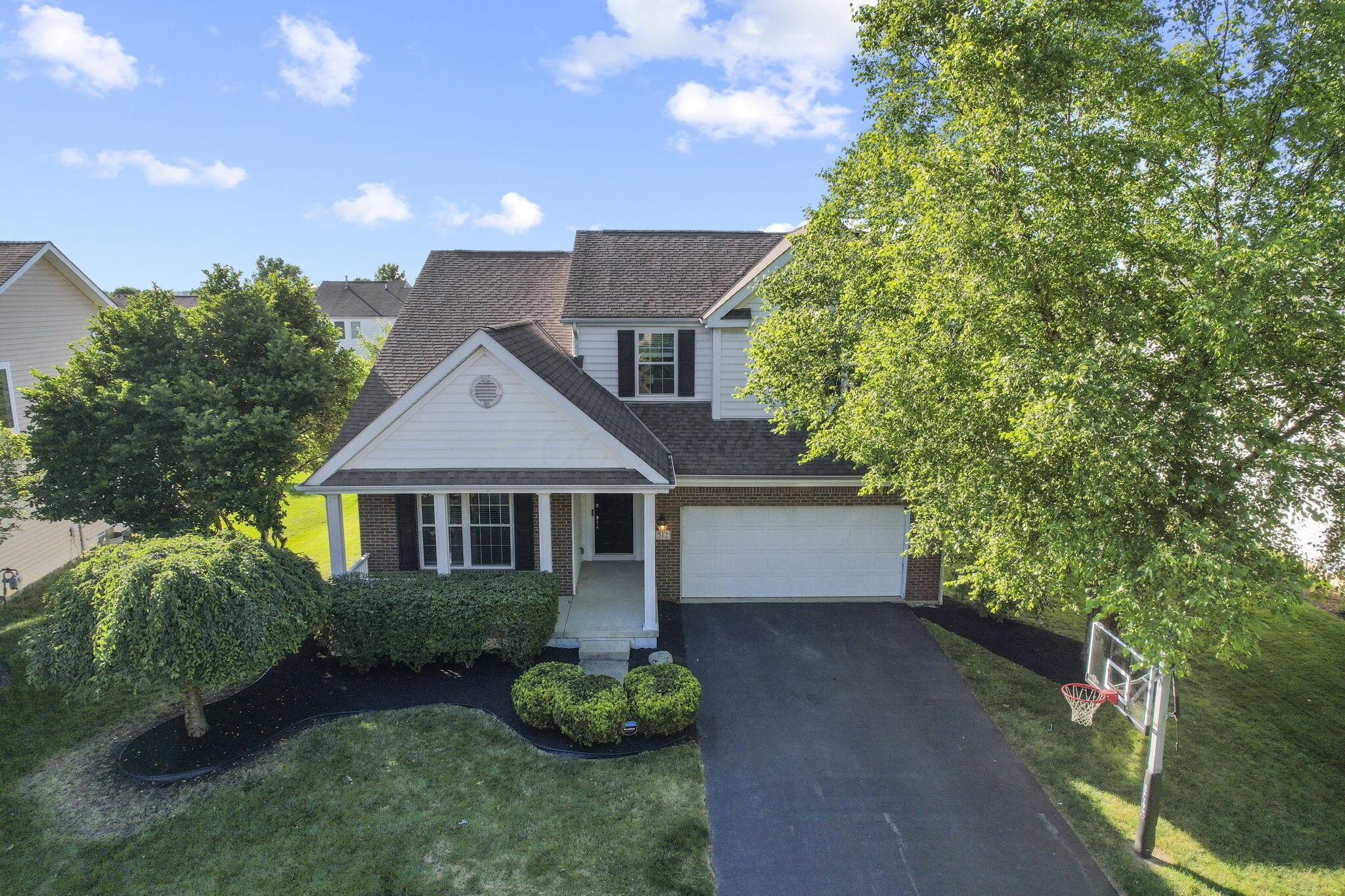 512 Apple Valley Circle