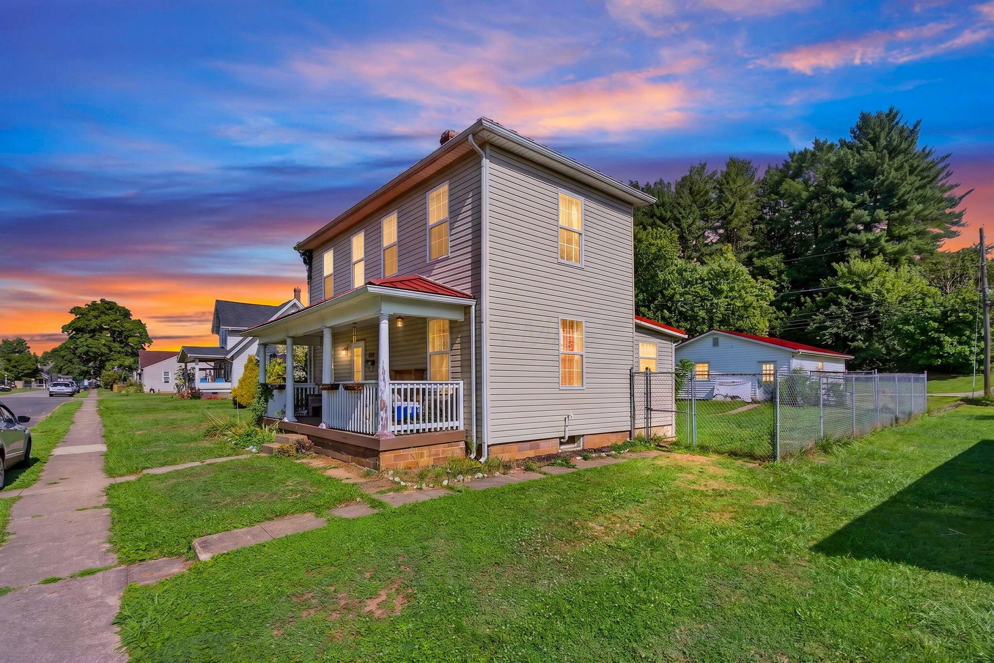 764 3rd Street Property Photo 1
