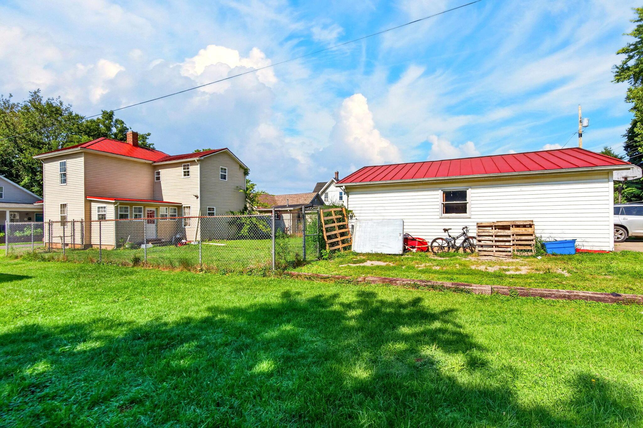 764 3rd Street Property Photo 17