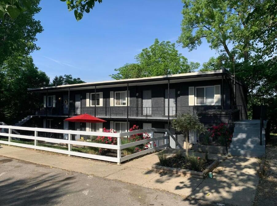 74 W Moler Street Property Photo 1