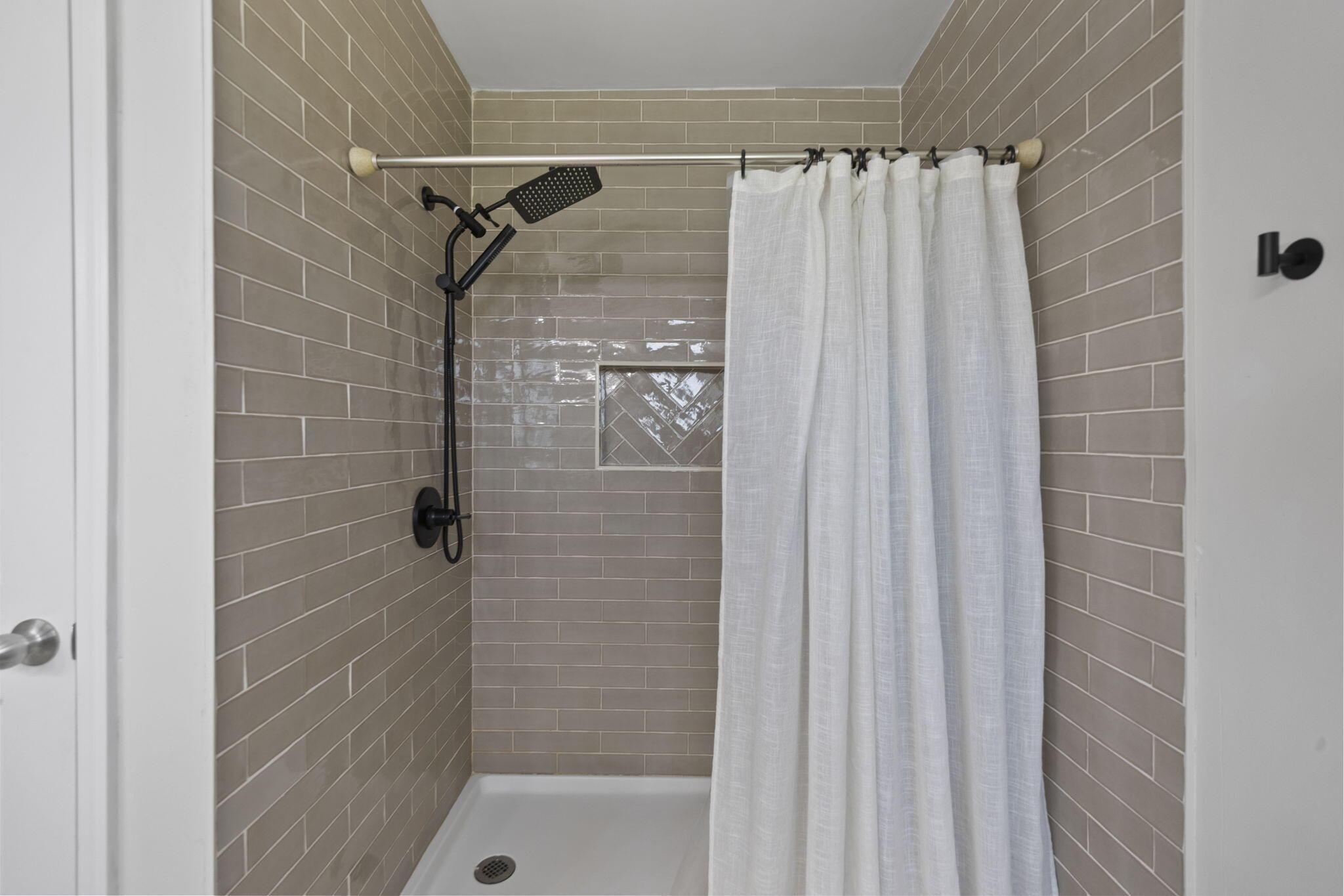 12865 Lockbourne Eastern Road Property Photo 29