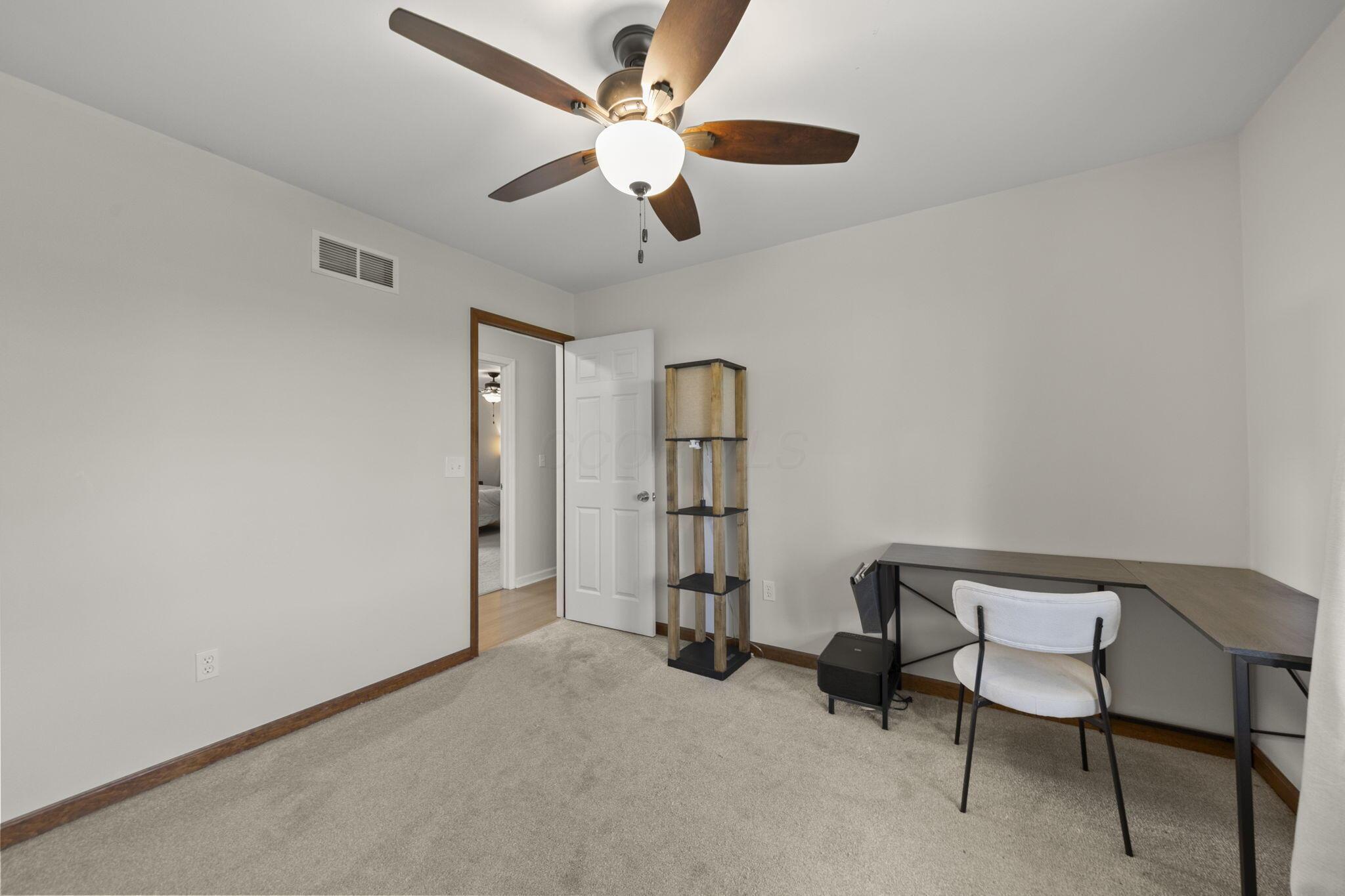 12865 Lockbourne Eastern Road Property Photo 32