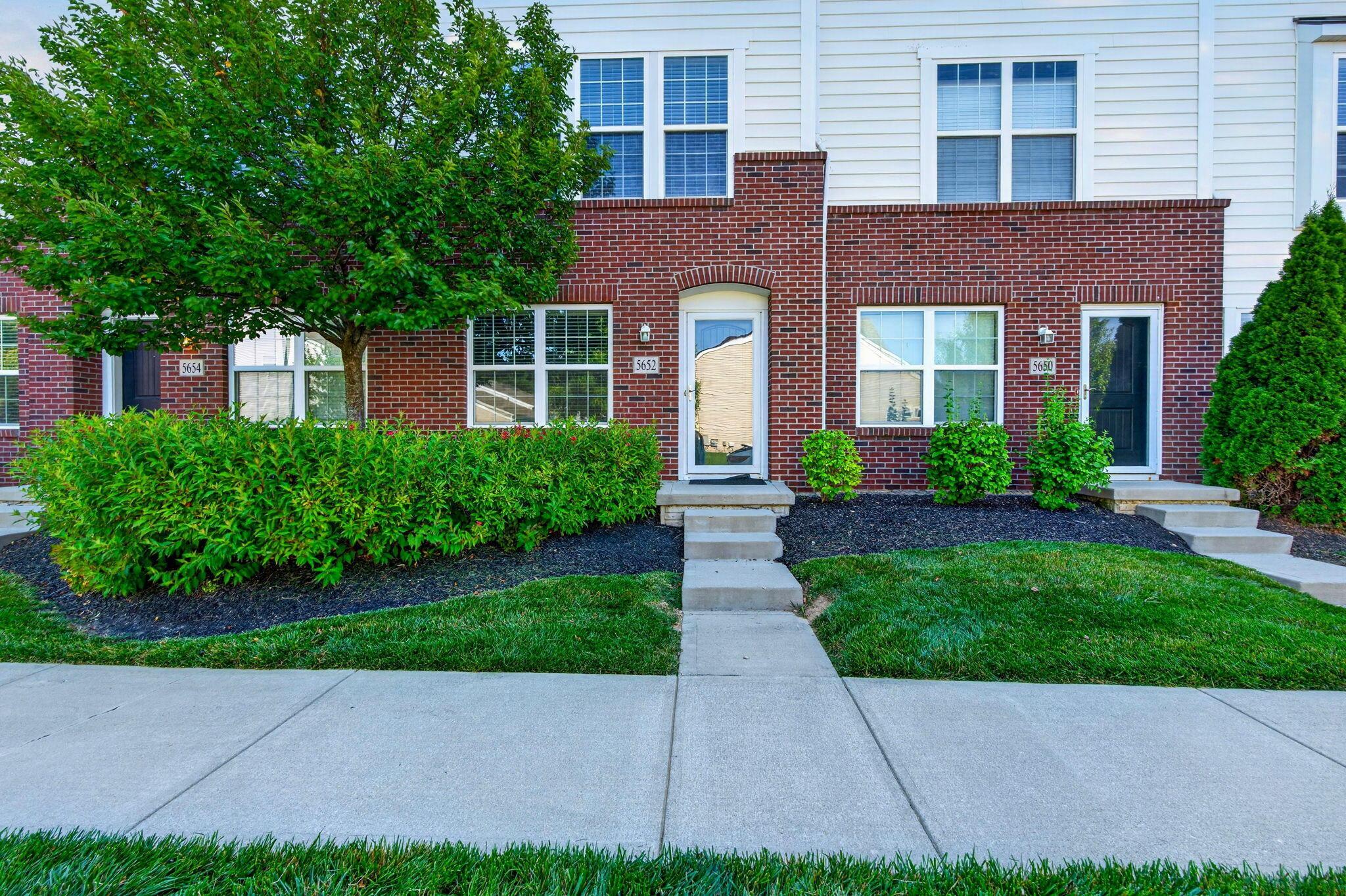 5652 Pittsford Drive Property Photo 4