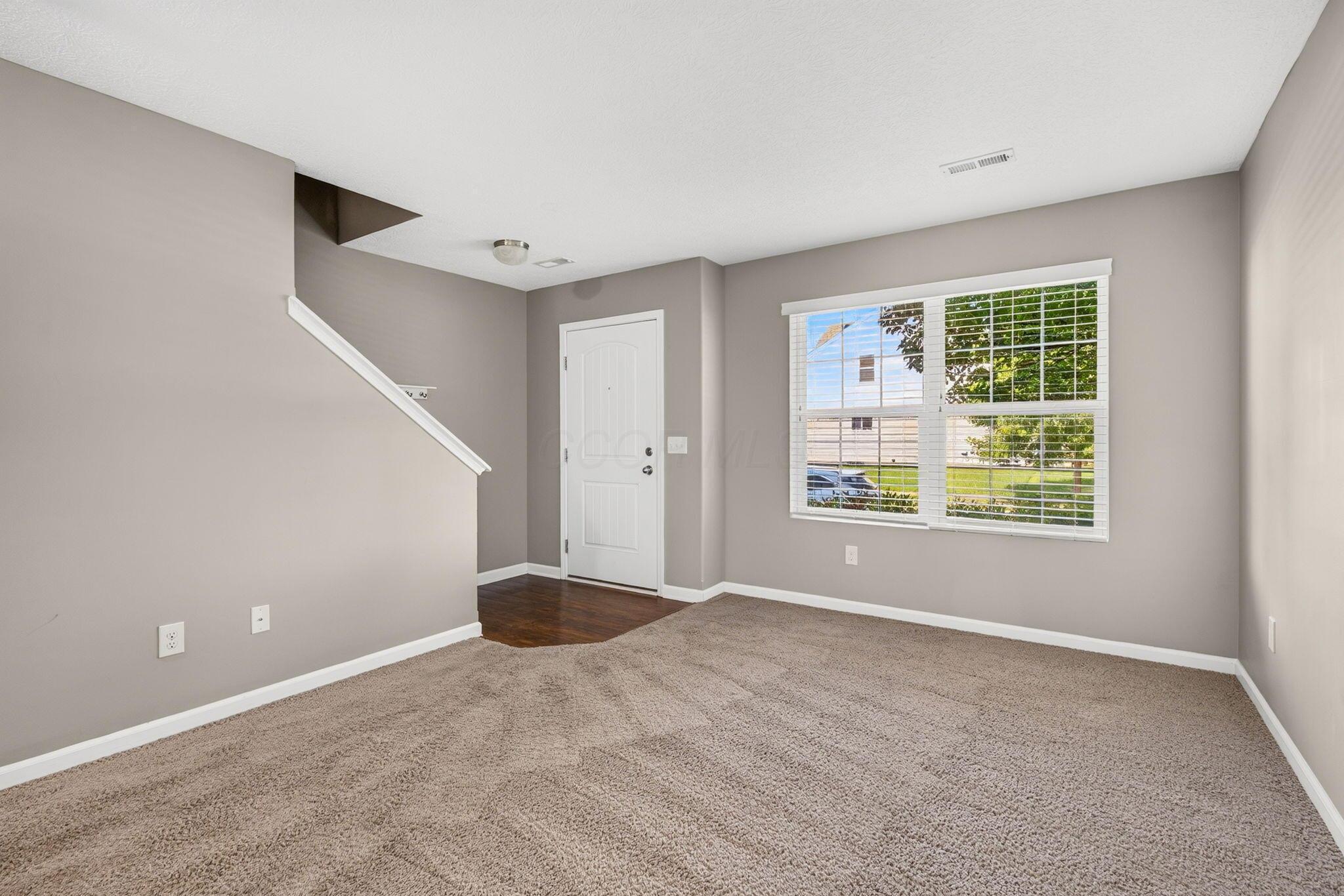 5652 Pittsford Drive Property Photo 7
