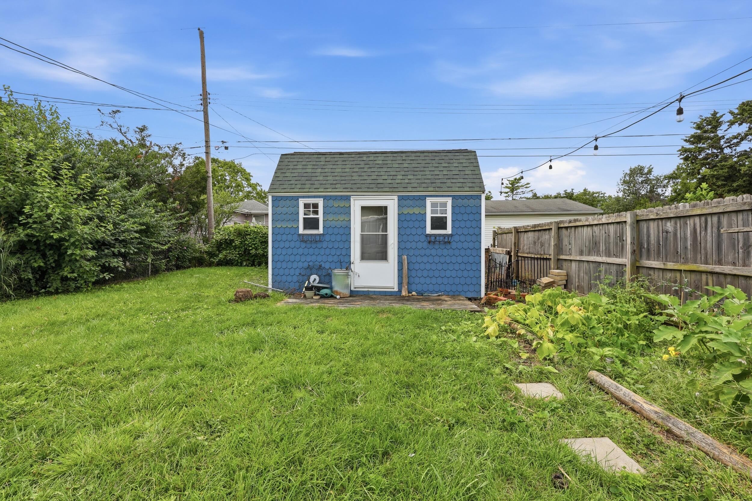 869 Binns Boulevard Property Photo 20