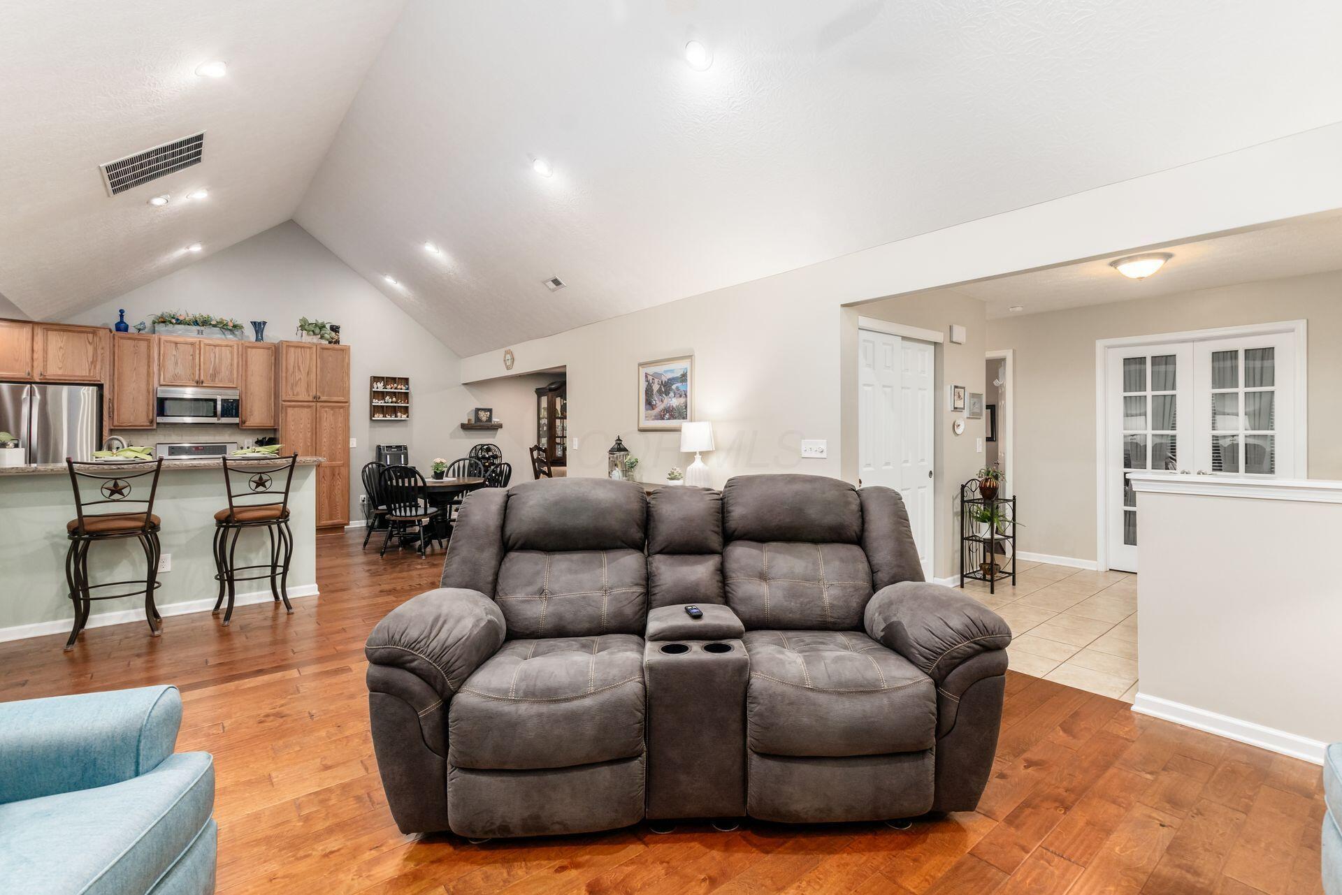 4841 Ashleigh Drive Property Photo 10