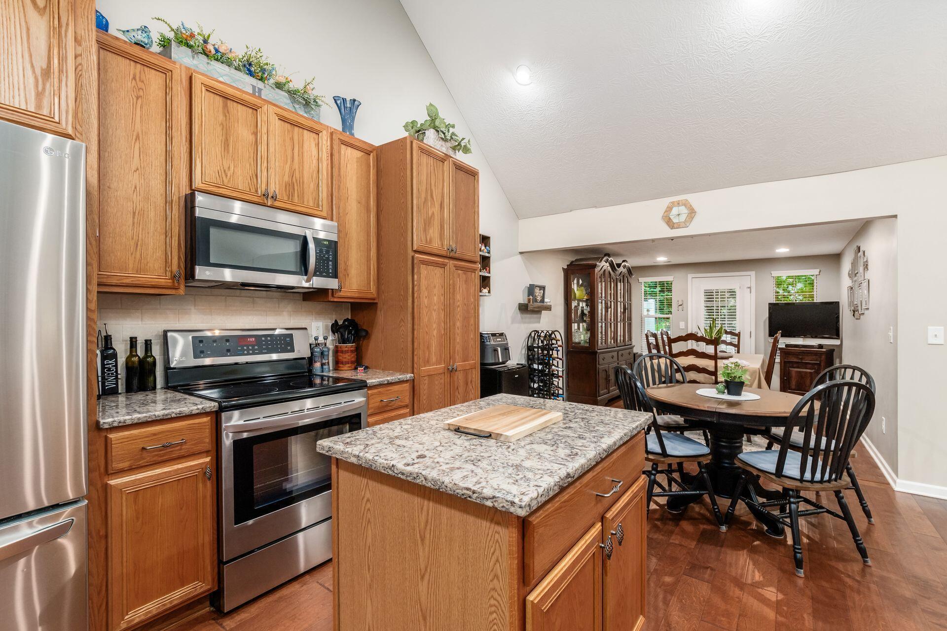 4841 Ashleigh Drive Property Photo 17