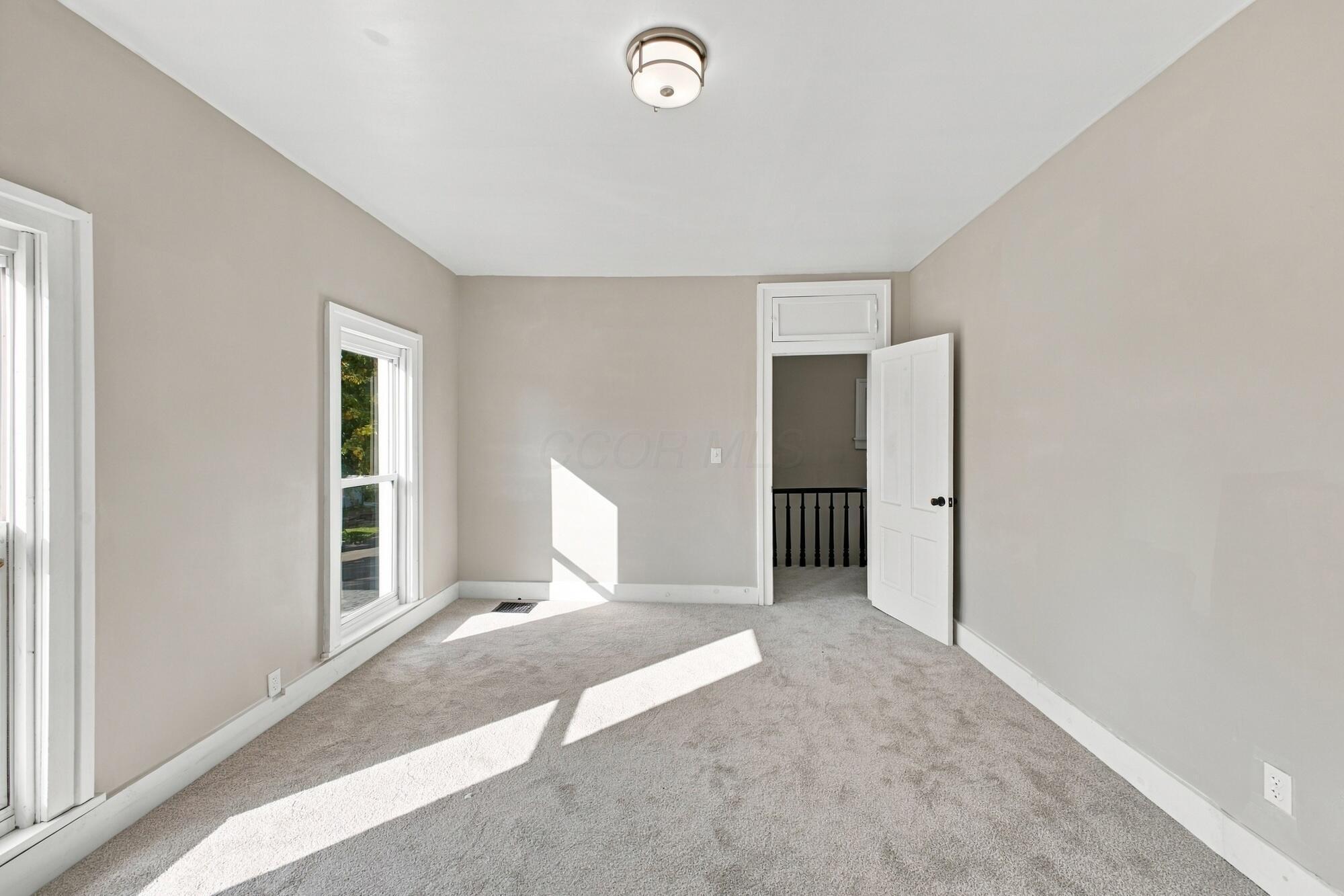 618 S Walnut Street Property Photo 35