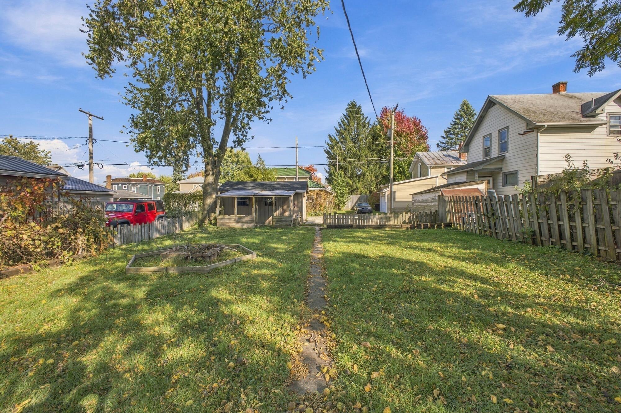 618 S Walnut Street Property Photo 43