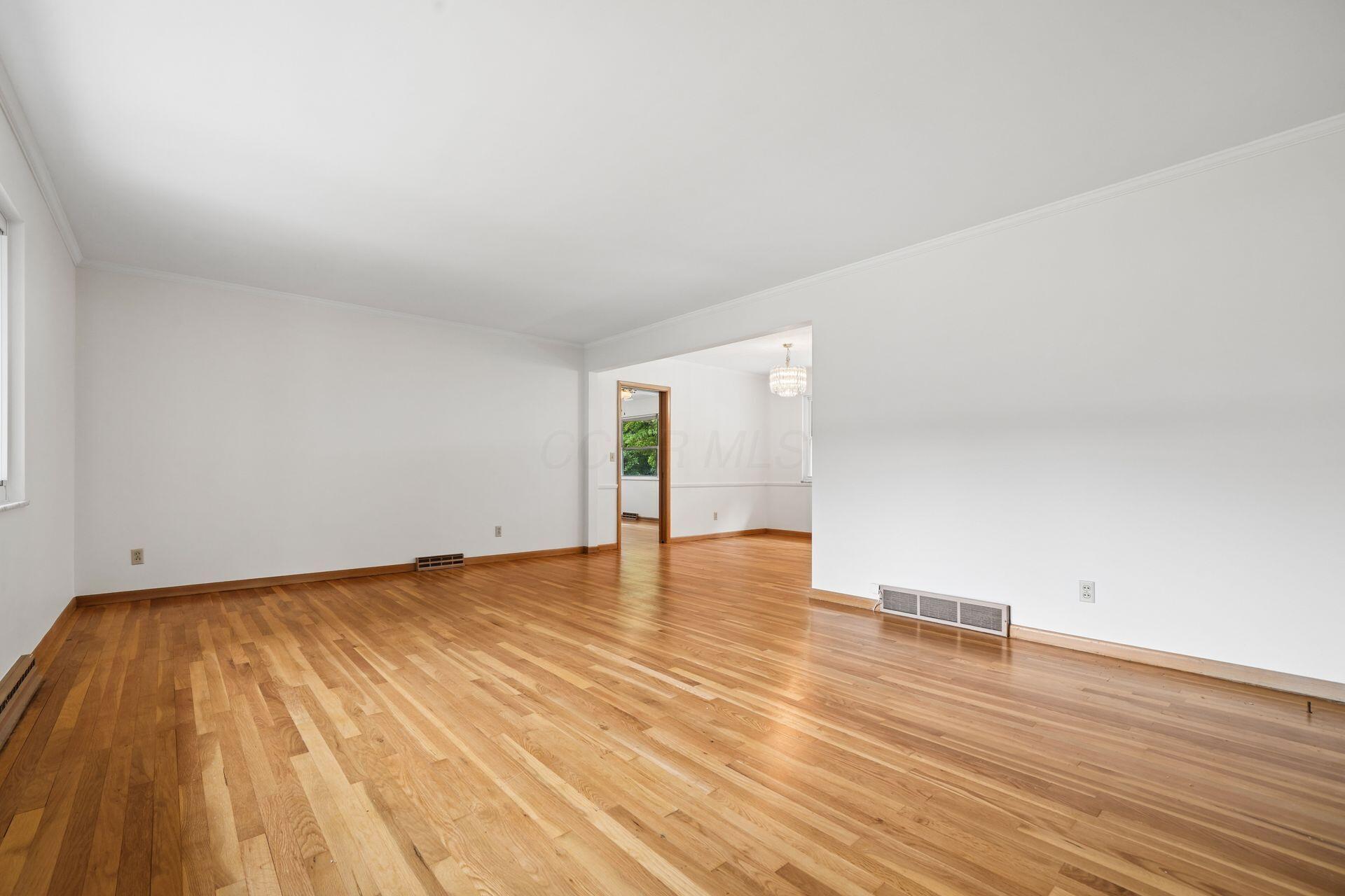 83 Ceramic Drive Property Photo 14