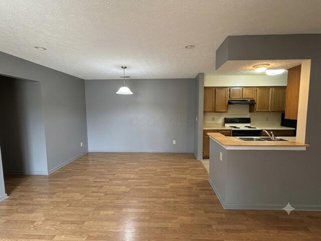 2217 Hedgerow Road, 2217g Property Photo 6