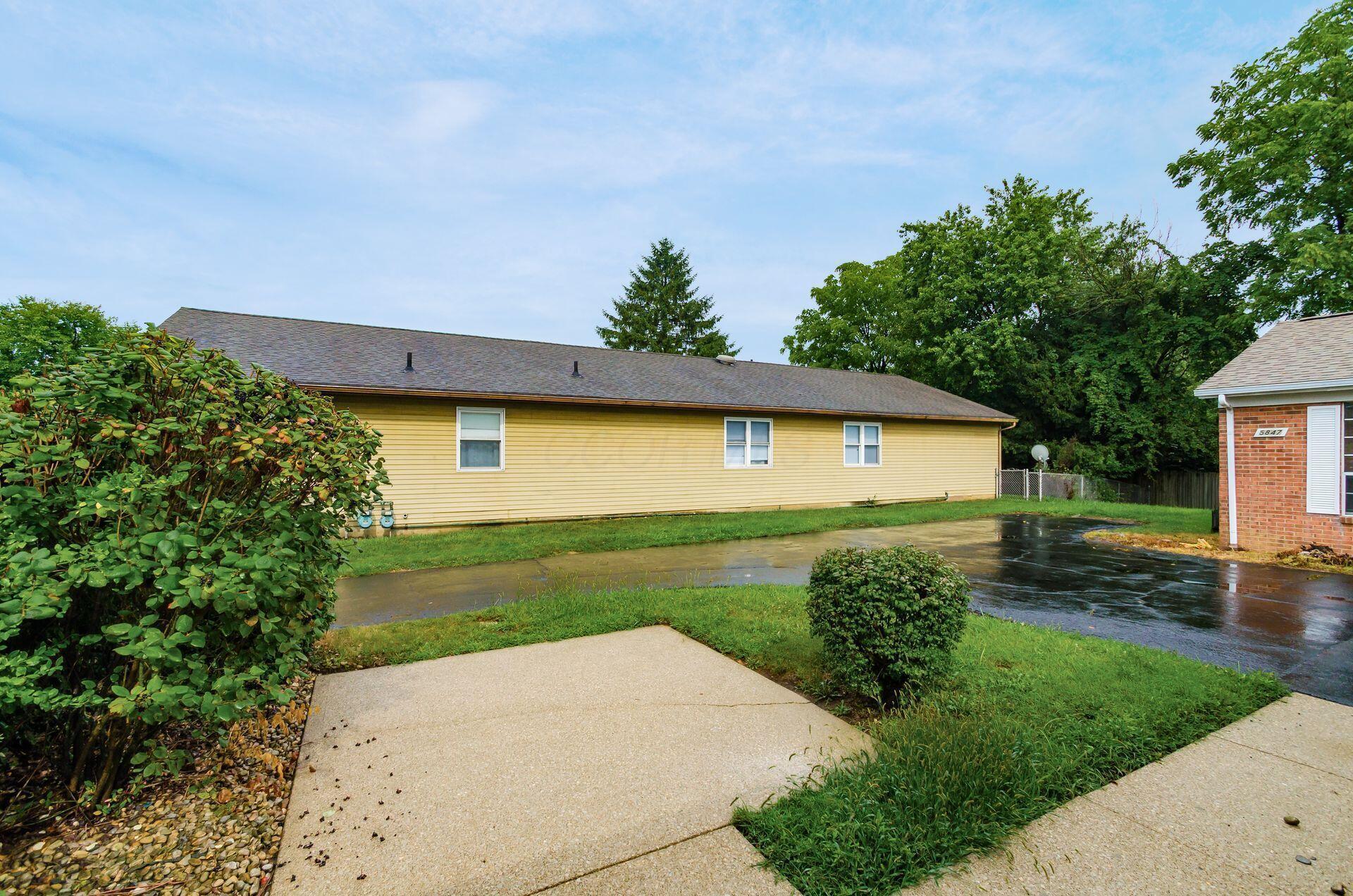 5845-5847 Forest Hills Boulevard Property Photo 18