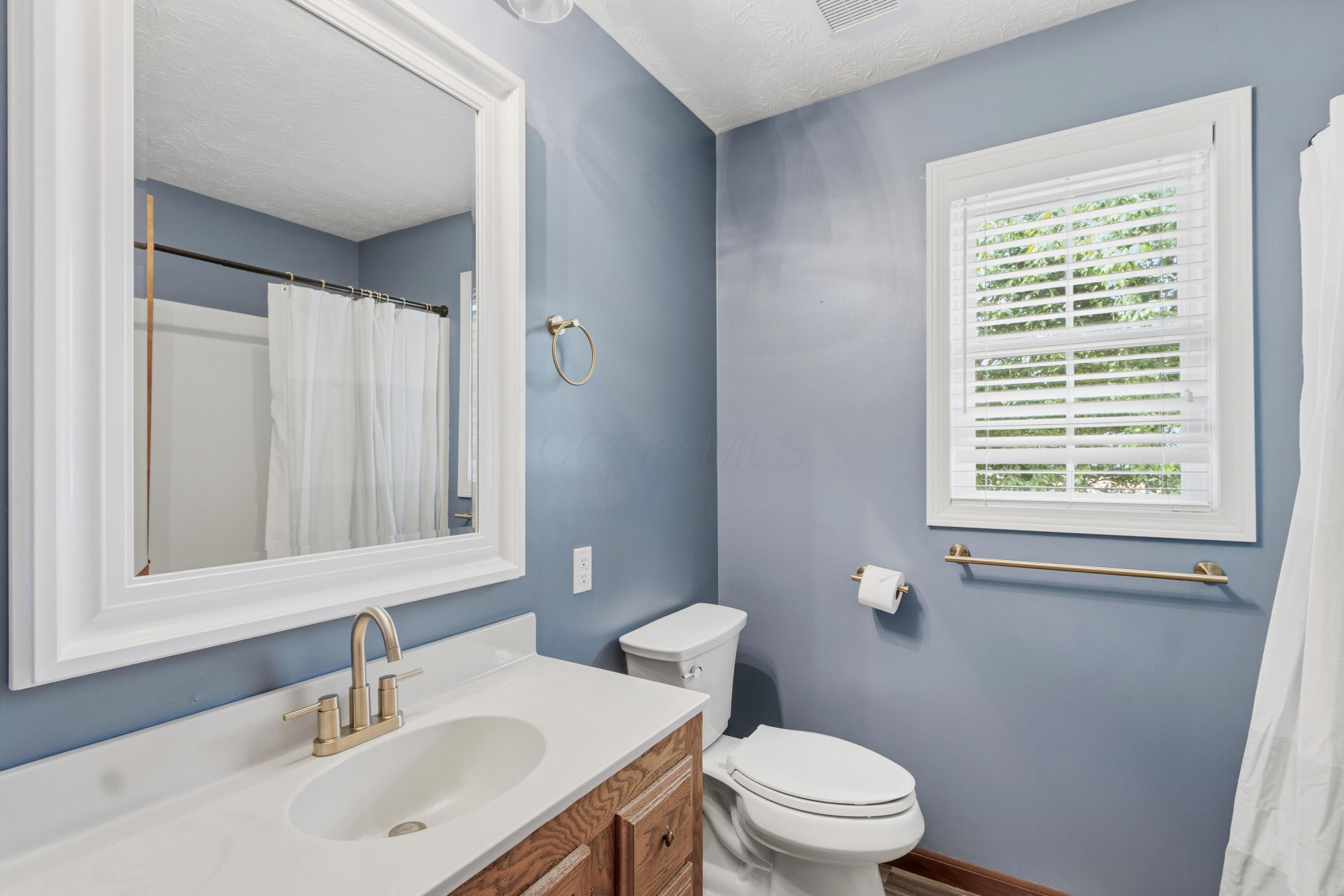 10025 Slough Road Property Photo 41