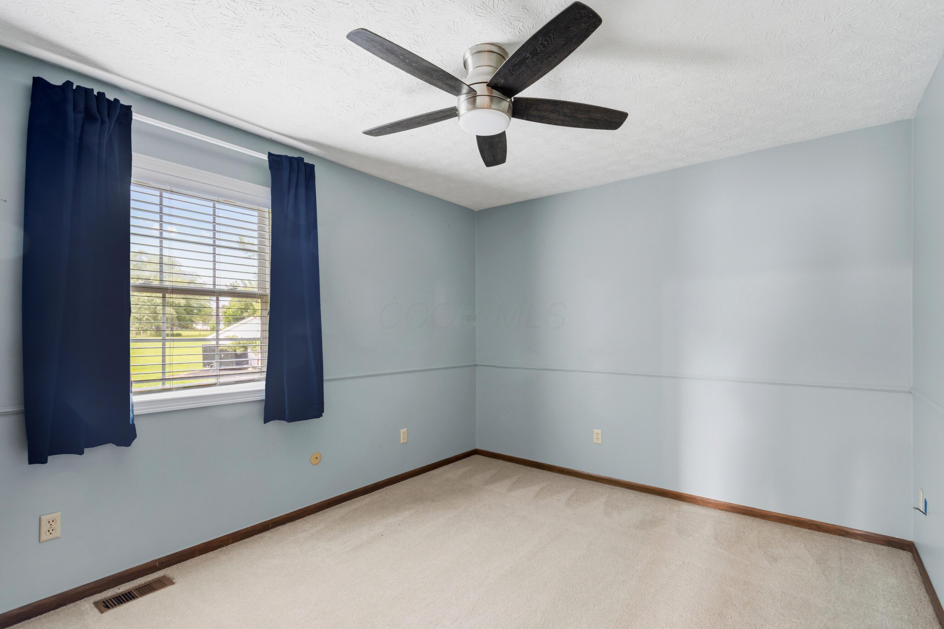 10025 Slough Road Property Photo 42
