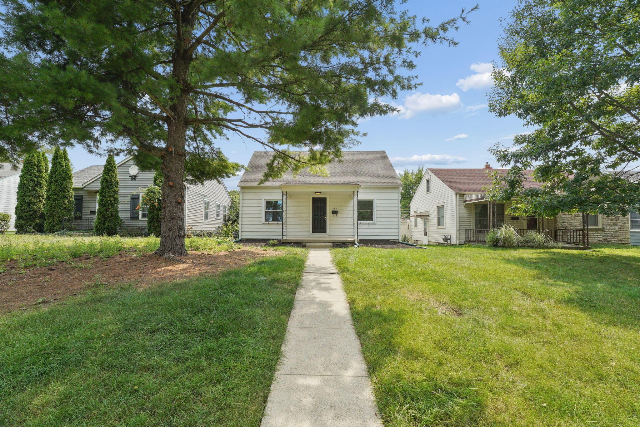 375 E Royal Forest Boulevard Property Photo 1