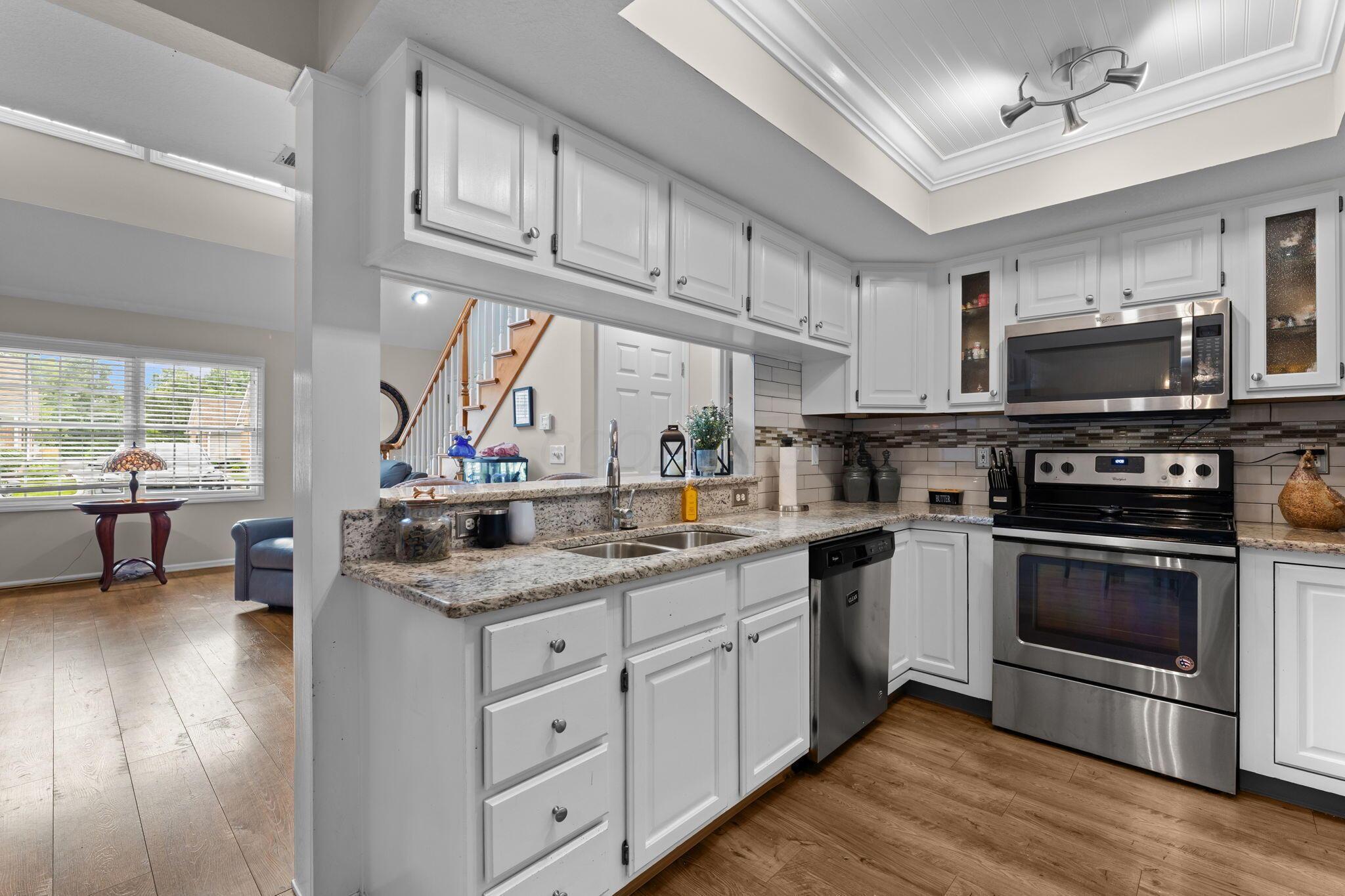 6678 Henschen Circle Property Photo 8