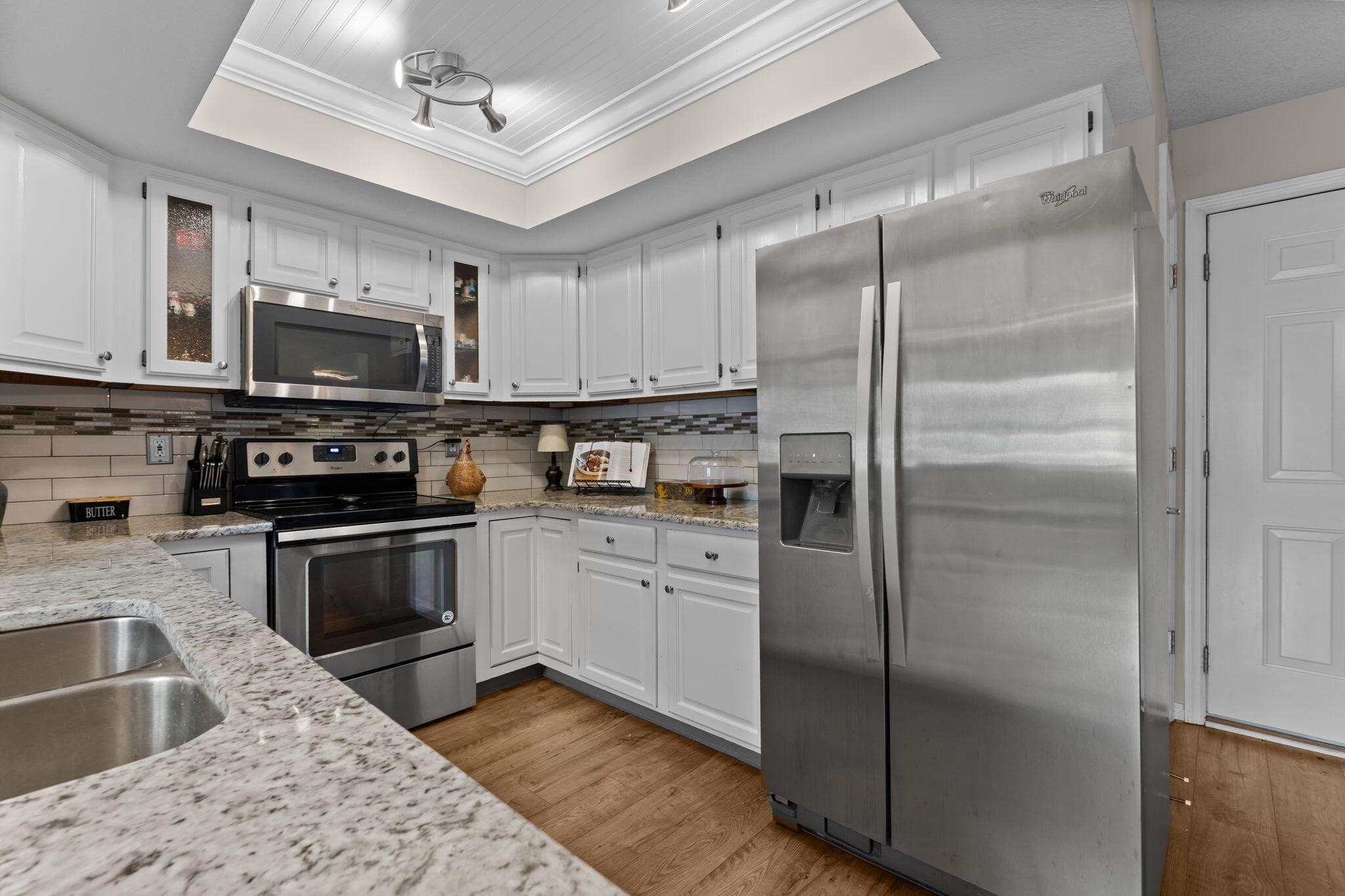 6678 Henschen Circle Property Photo 10