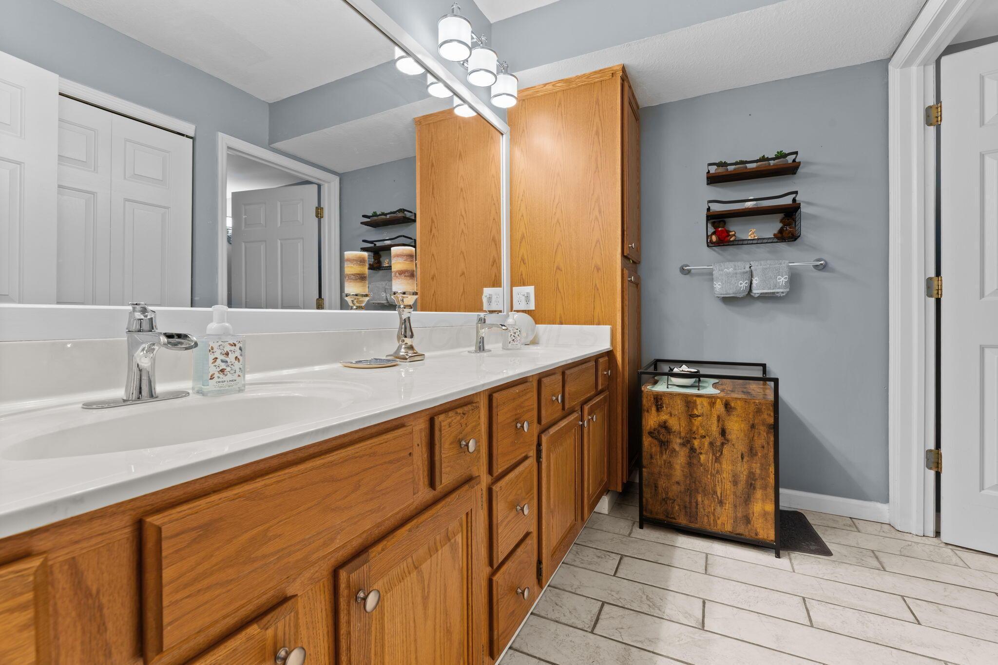 6678 Henschen Circle Property Photo 17