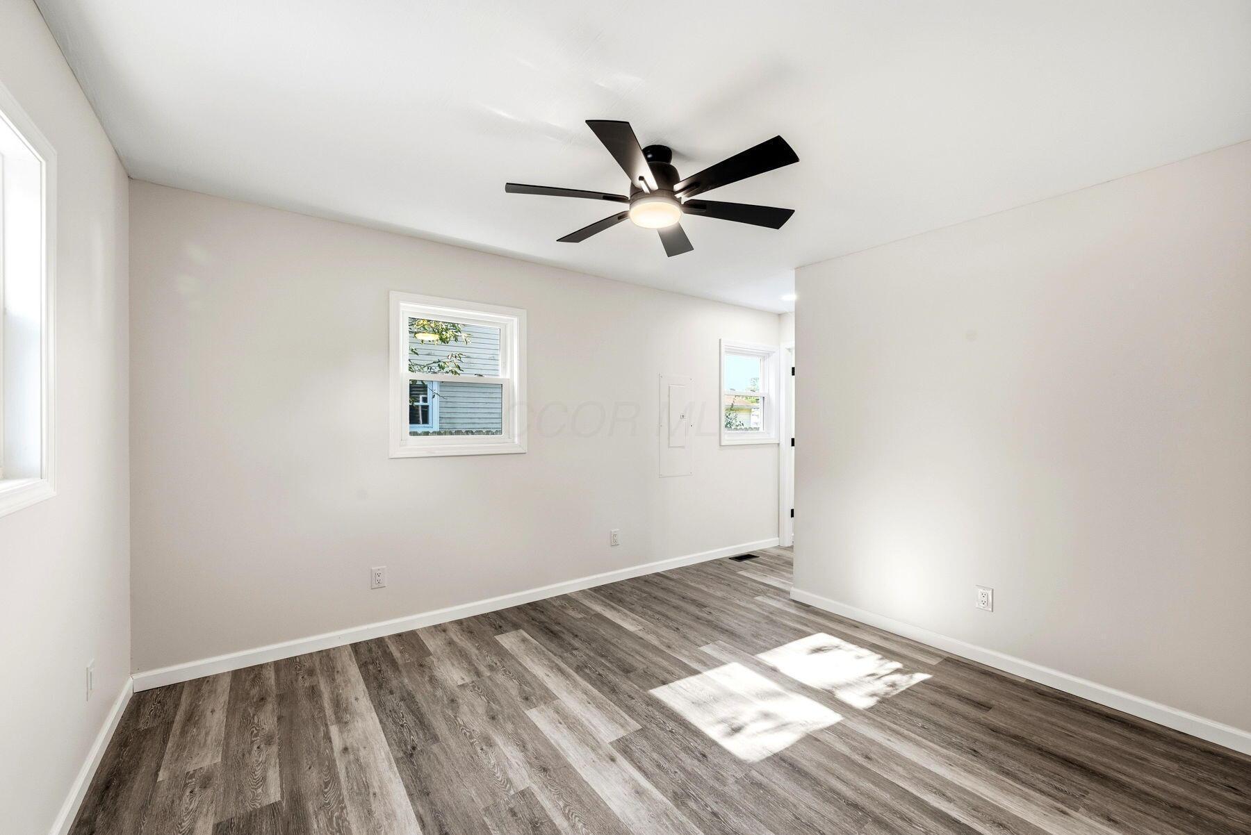 2687 Capaldi Drive Property Photo 20