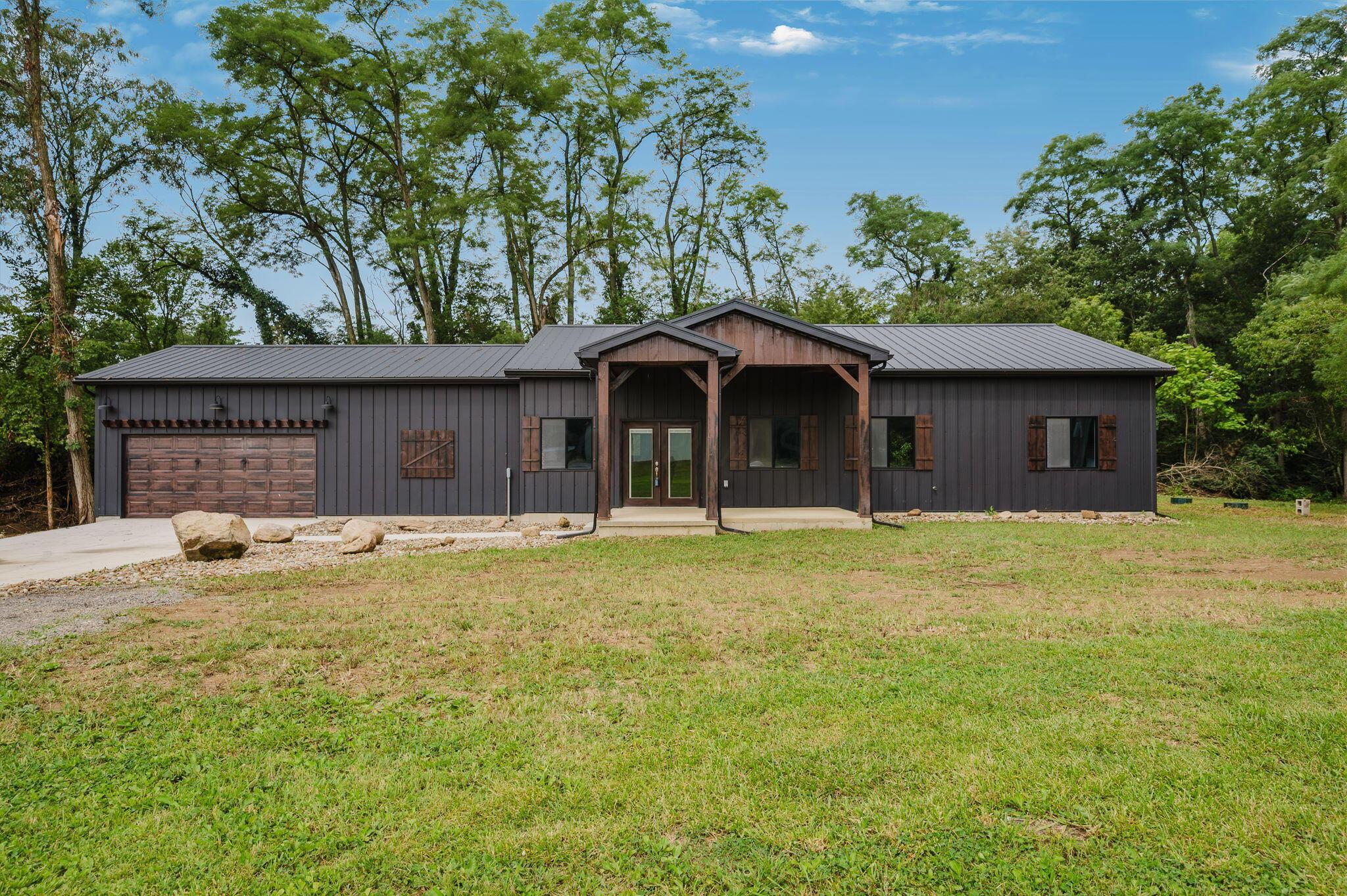 3301 Benedict Road Property Photo 1