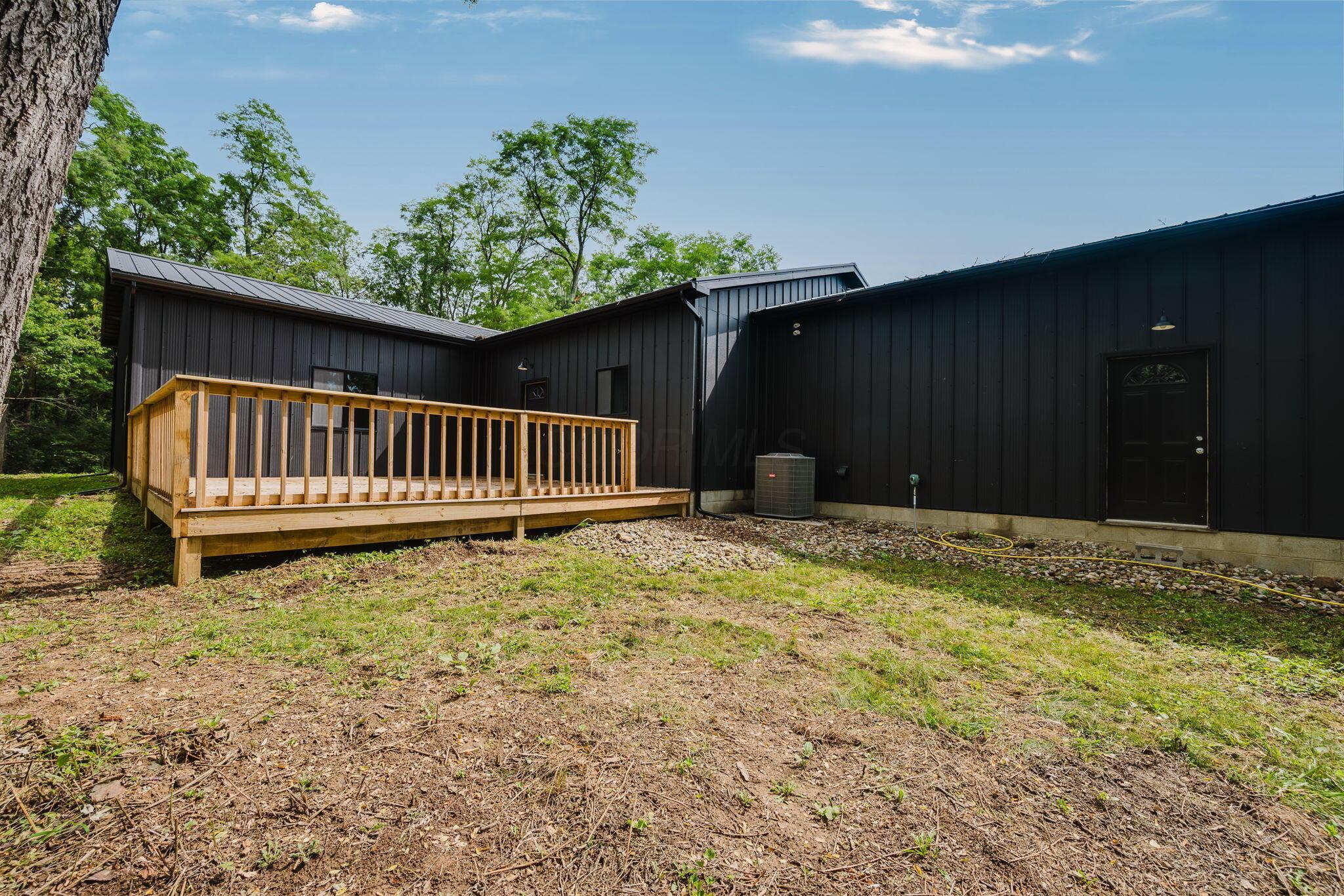 3301 Benedict Road Property Photo 4