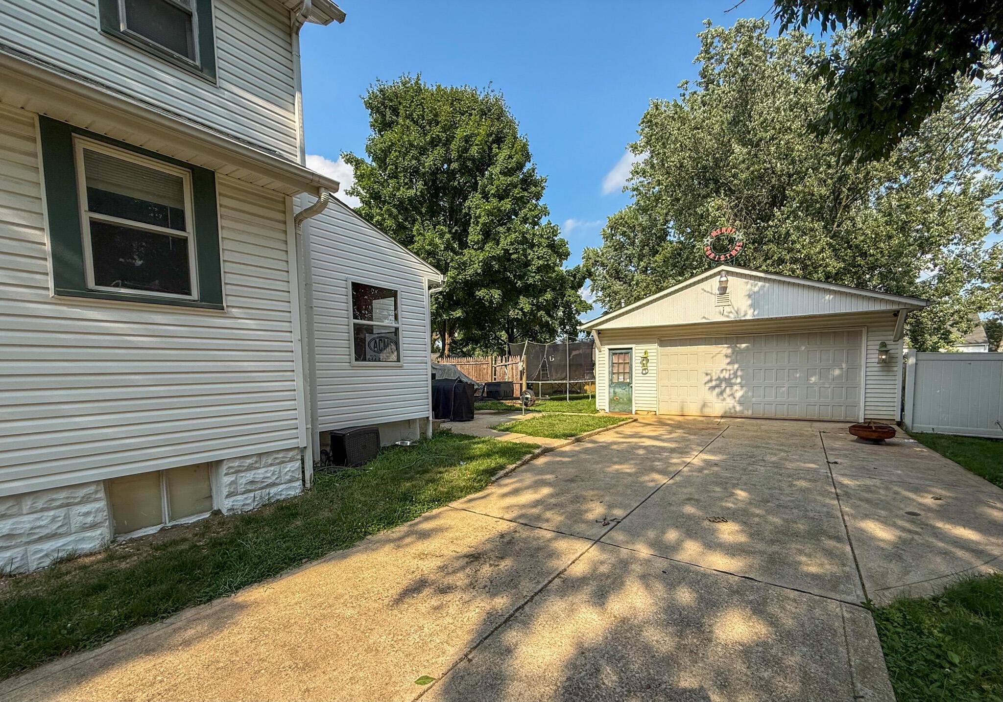 4320 Orchard Lane Property Photo 2