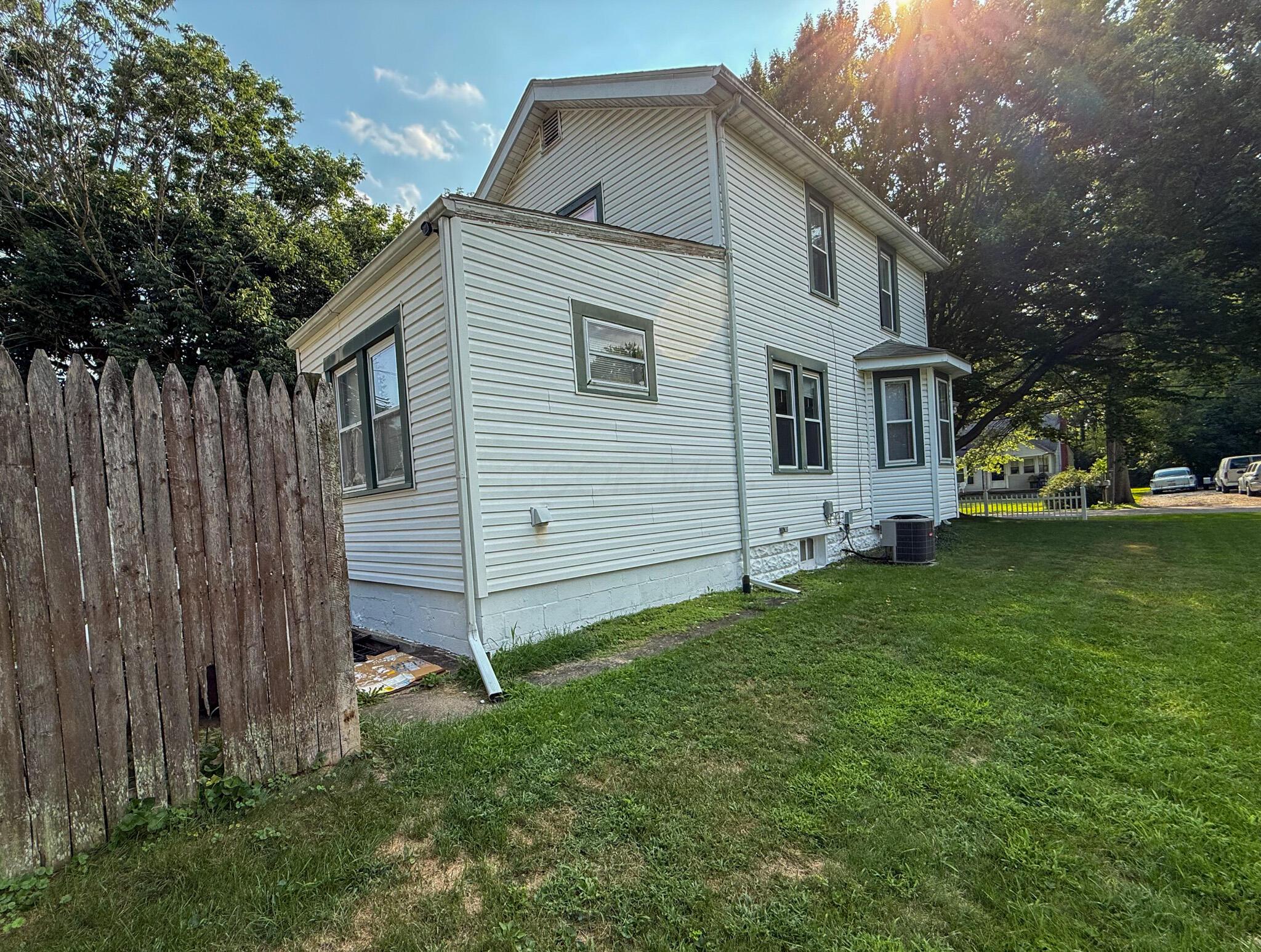 4320 Orchard Lane Property Photo 4