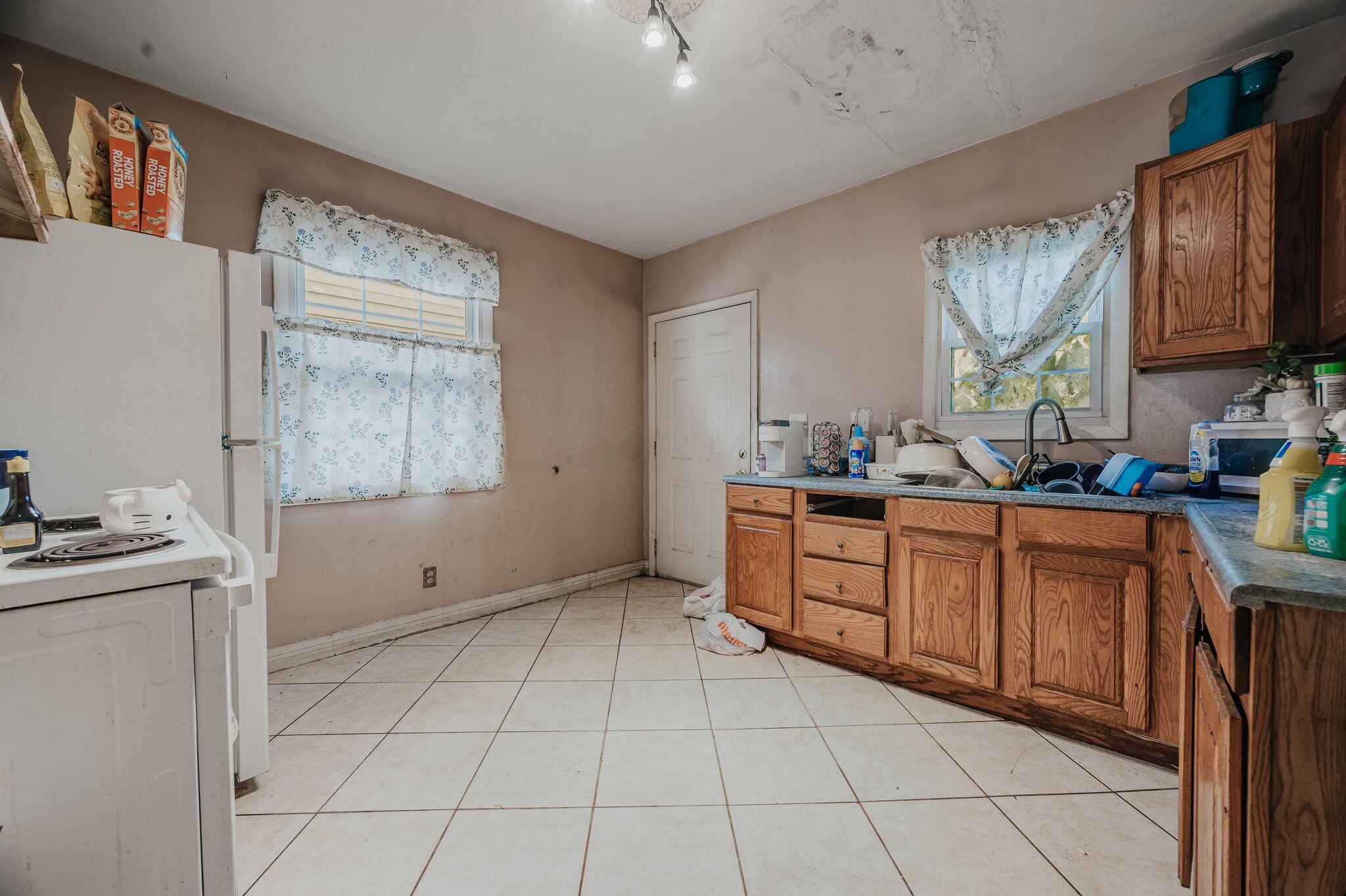 630 S Ogden Avenue Property Photo 24