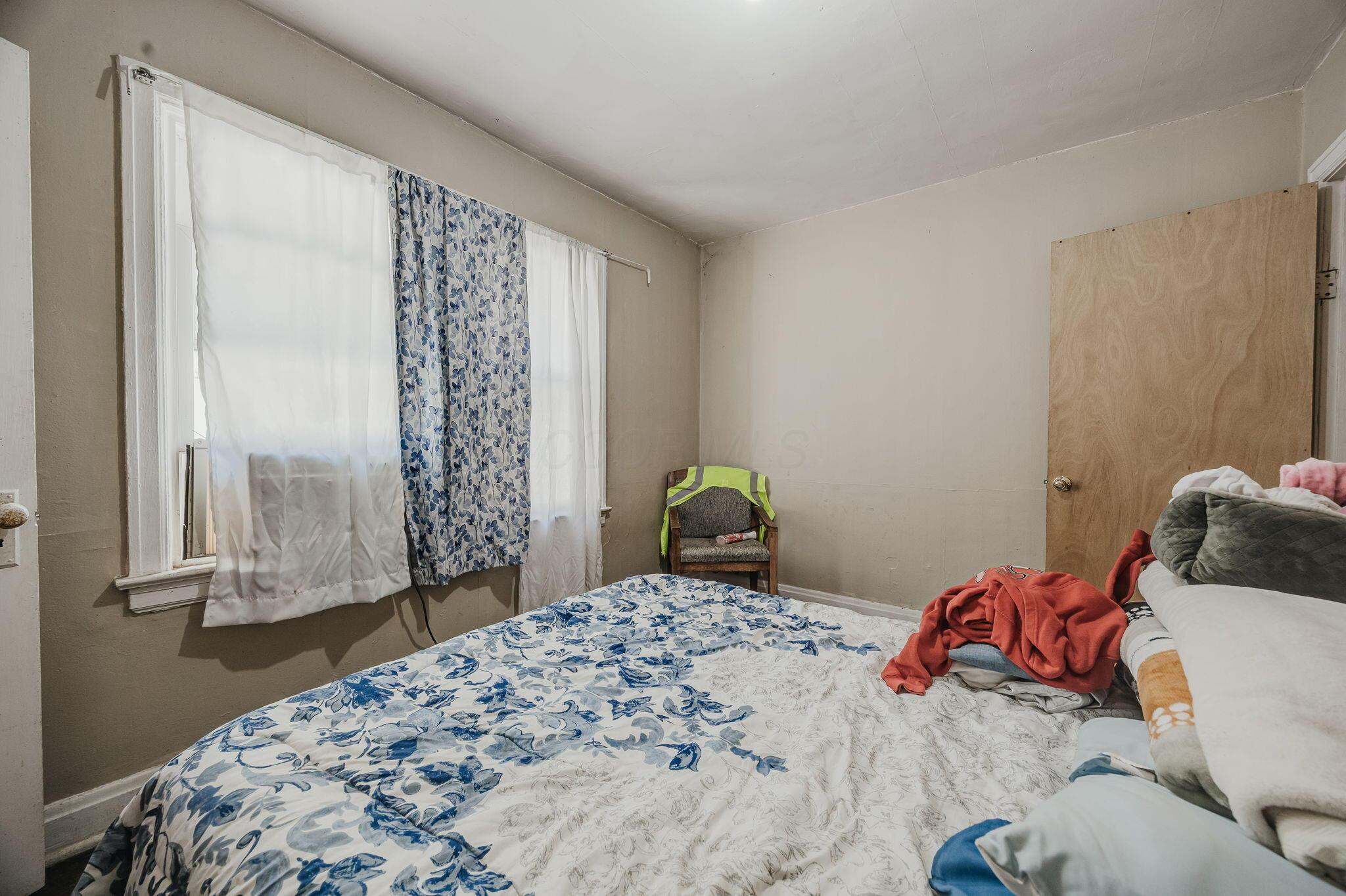 630 S Ogden Avenue Property Photo 34