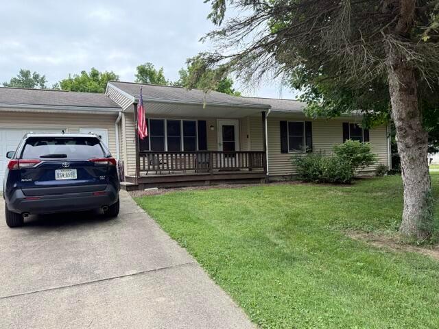 350 Elmcrest Drive Property Photo 1