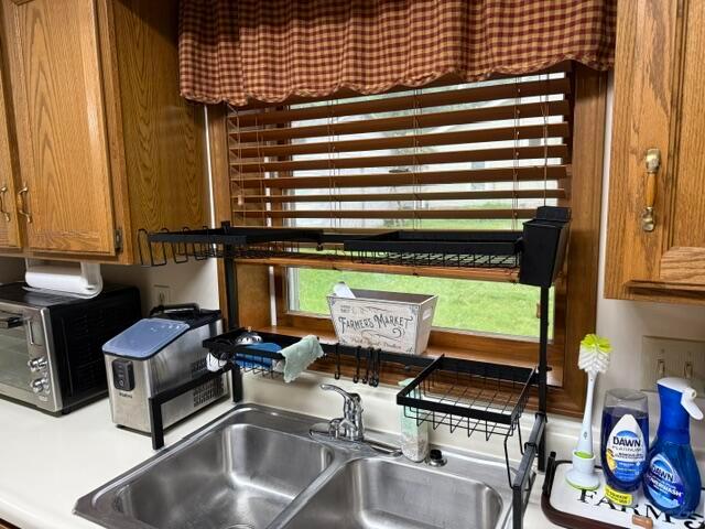 350 Elmcrest Drive Property Photo 7