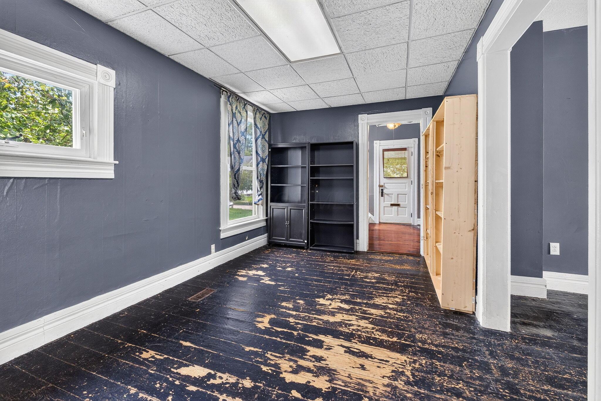 413 E Brown Avenue Property Photo 8