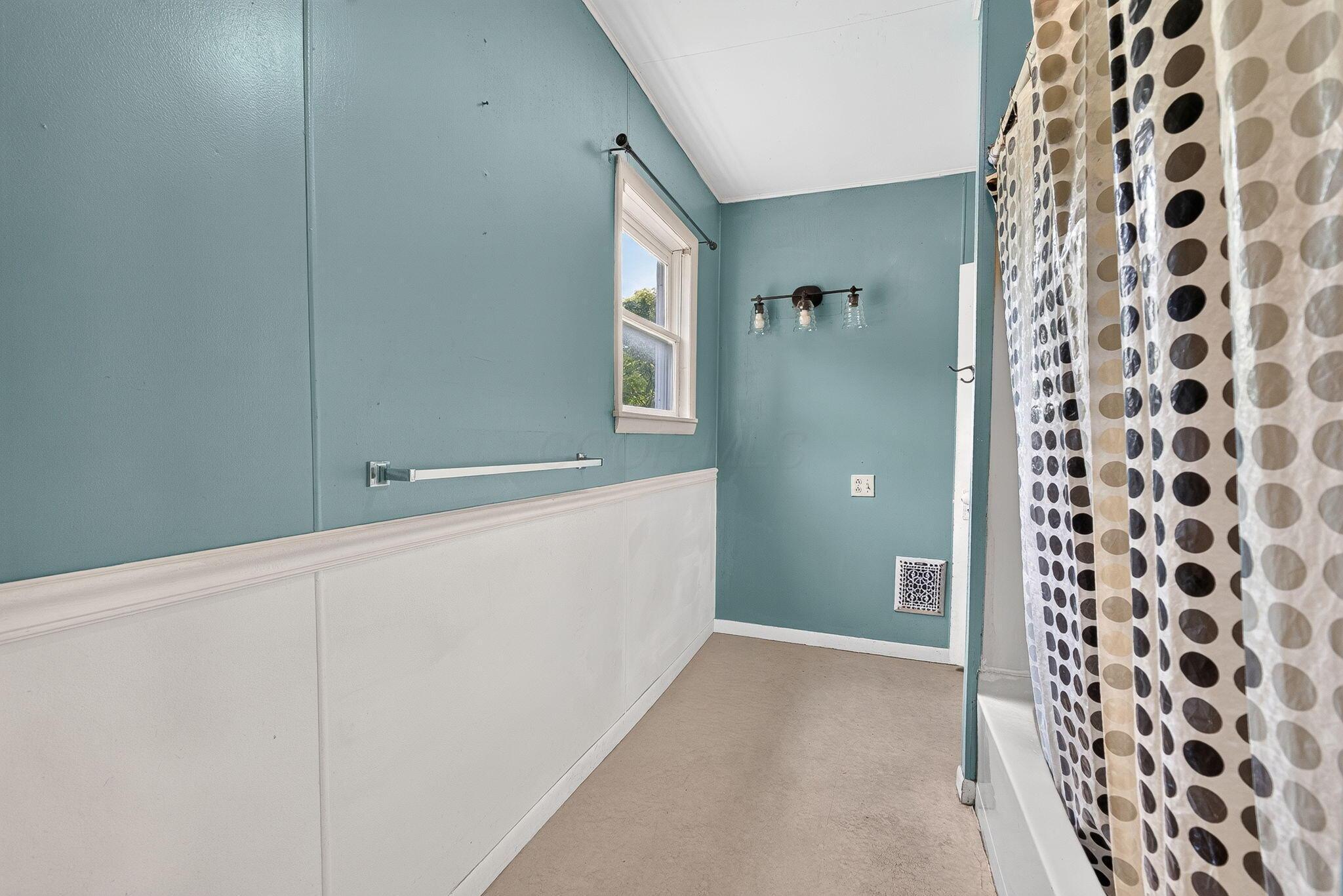 413 E Brown Avenue Property Photo 16