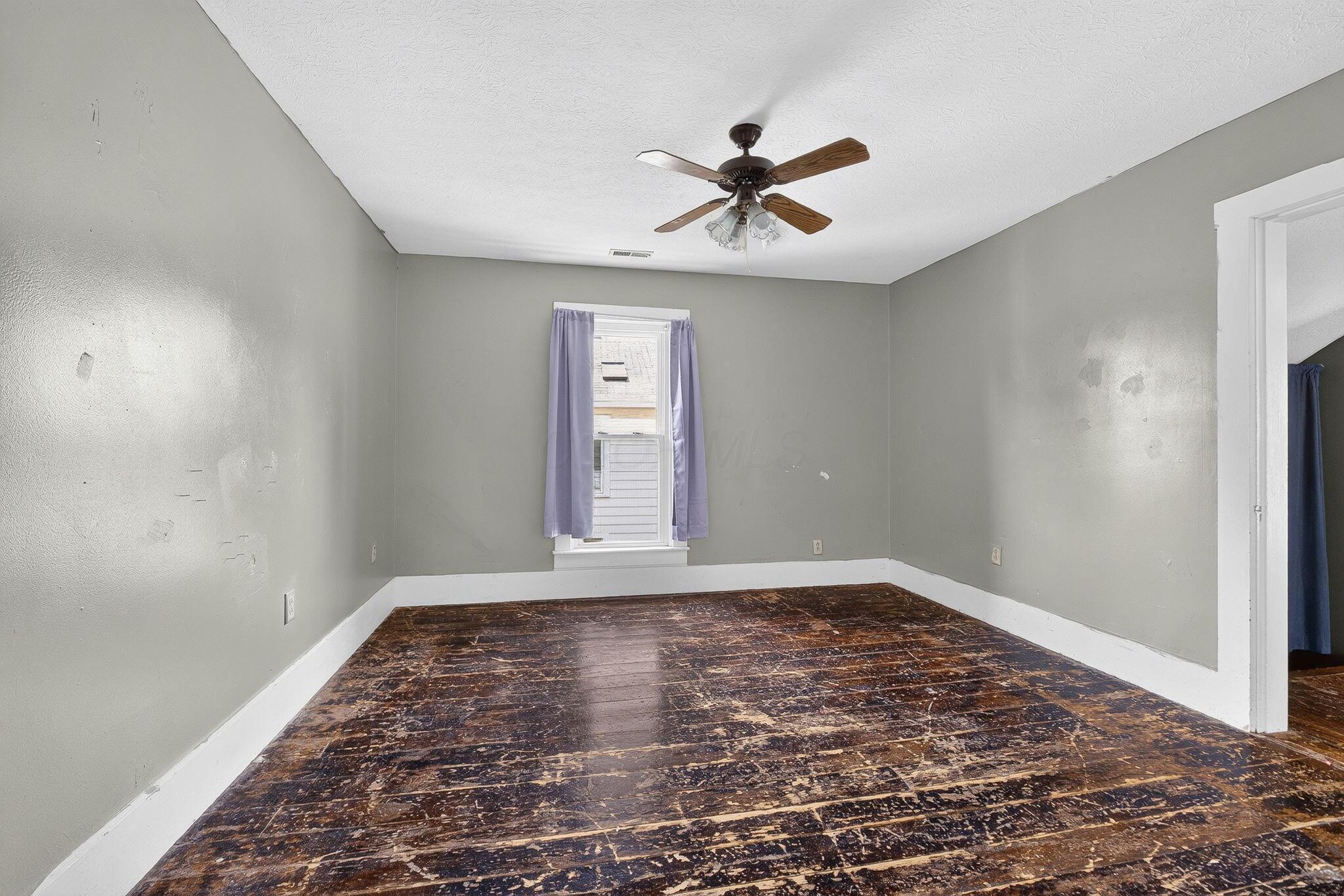 413 E Brown Avenue Property Photo 17