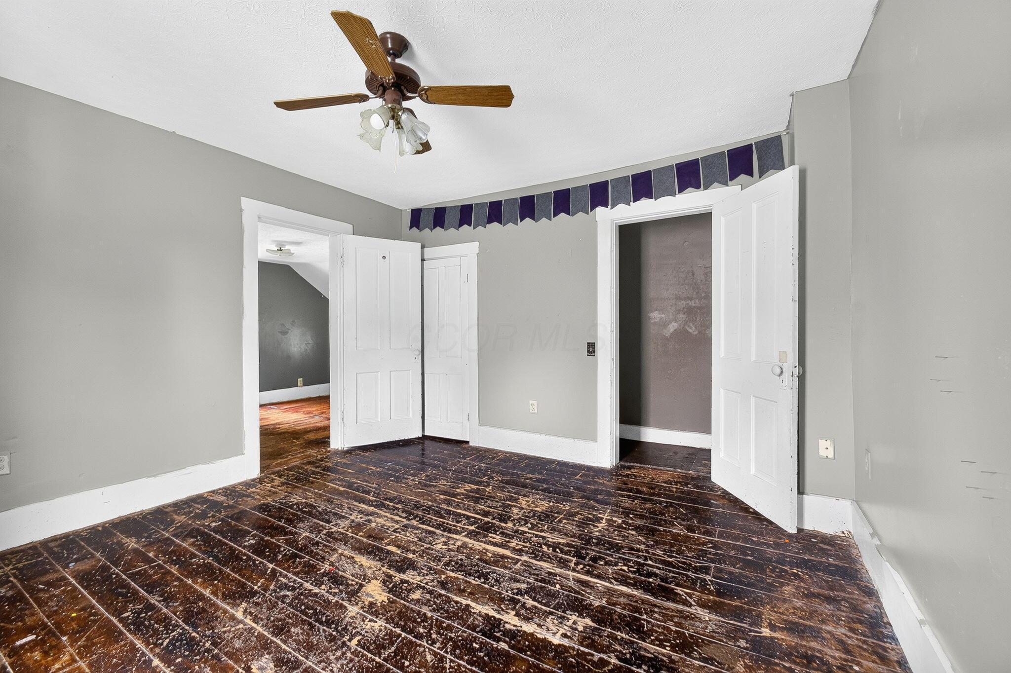 413 E Brown Avenue Property Photo 18