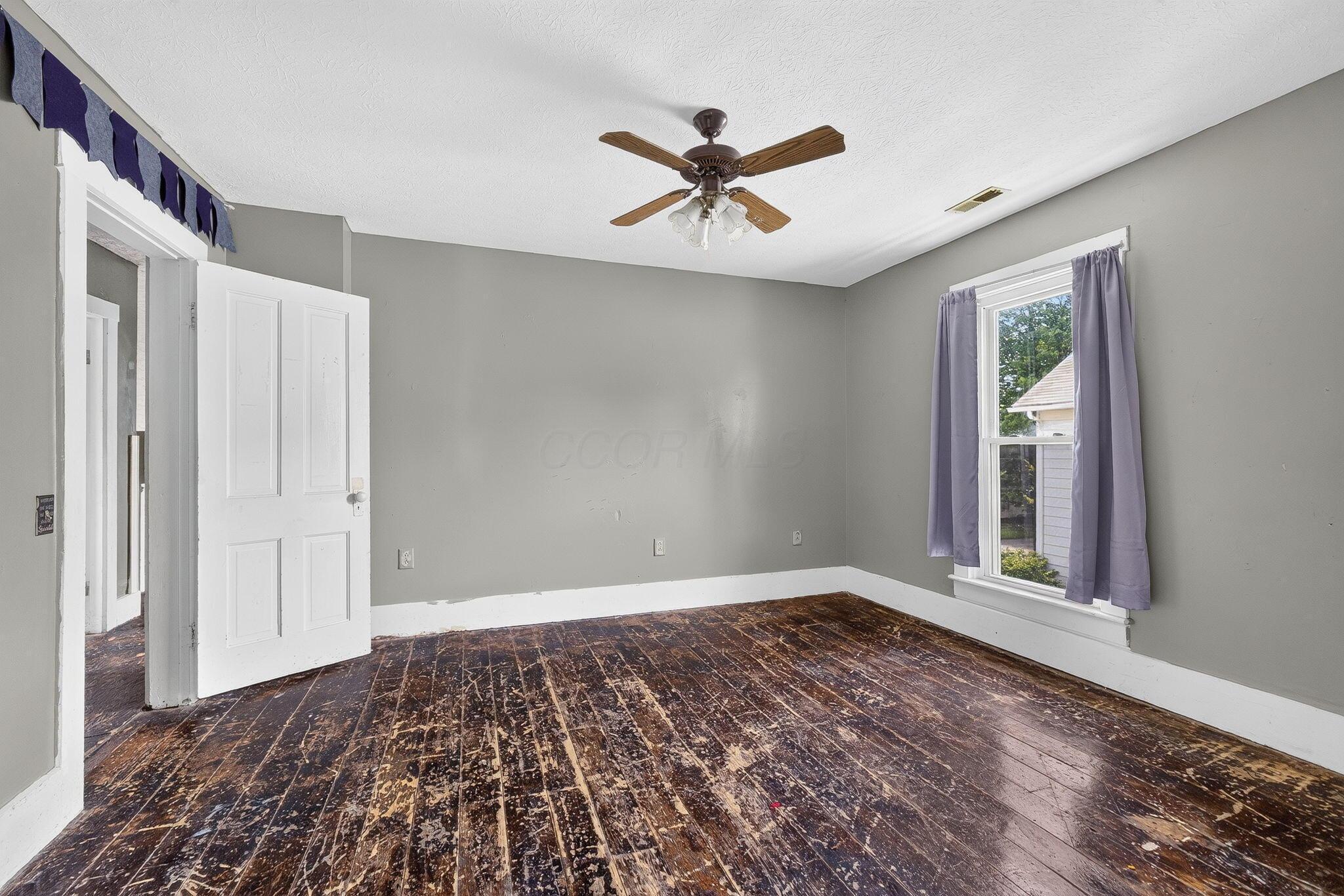 413 E Brown Avenue Property Photo 19
