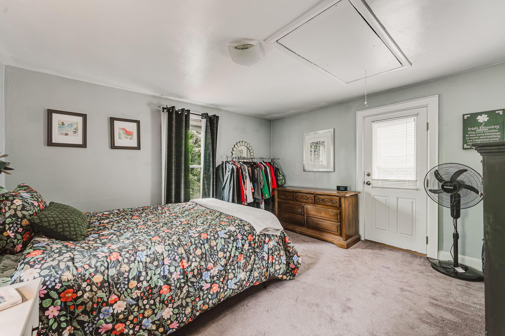 850 College Avenue Property Photo 33