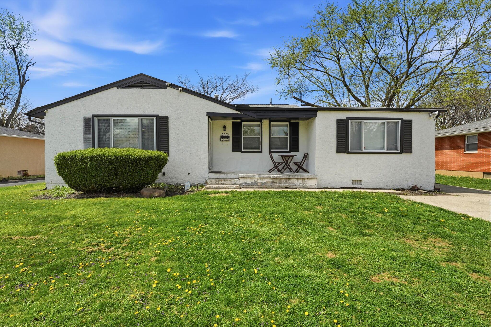 6525 Devonhill Road Property Photo 2