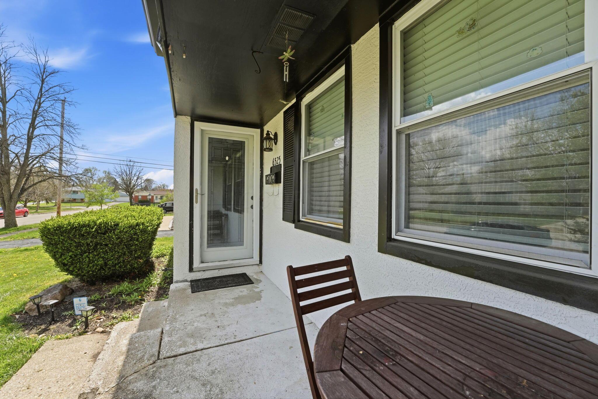 6525 Devonhill Road Property Photo 4