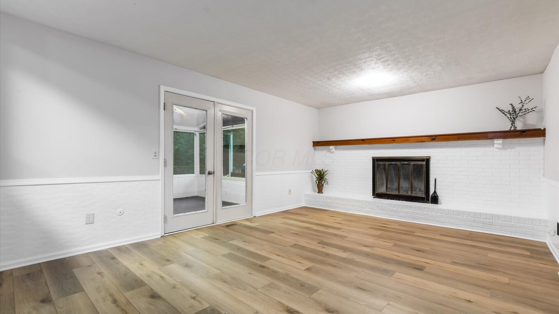 6641 Kennington Square S Property Photo 17