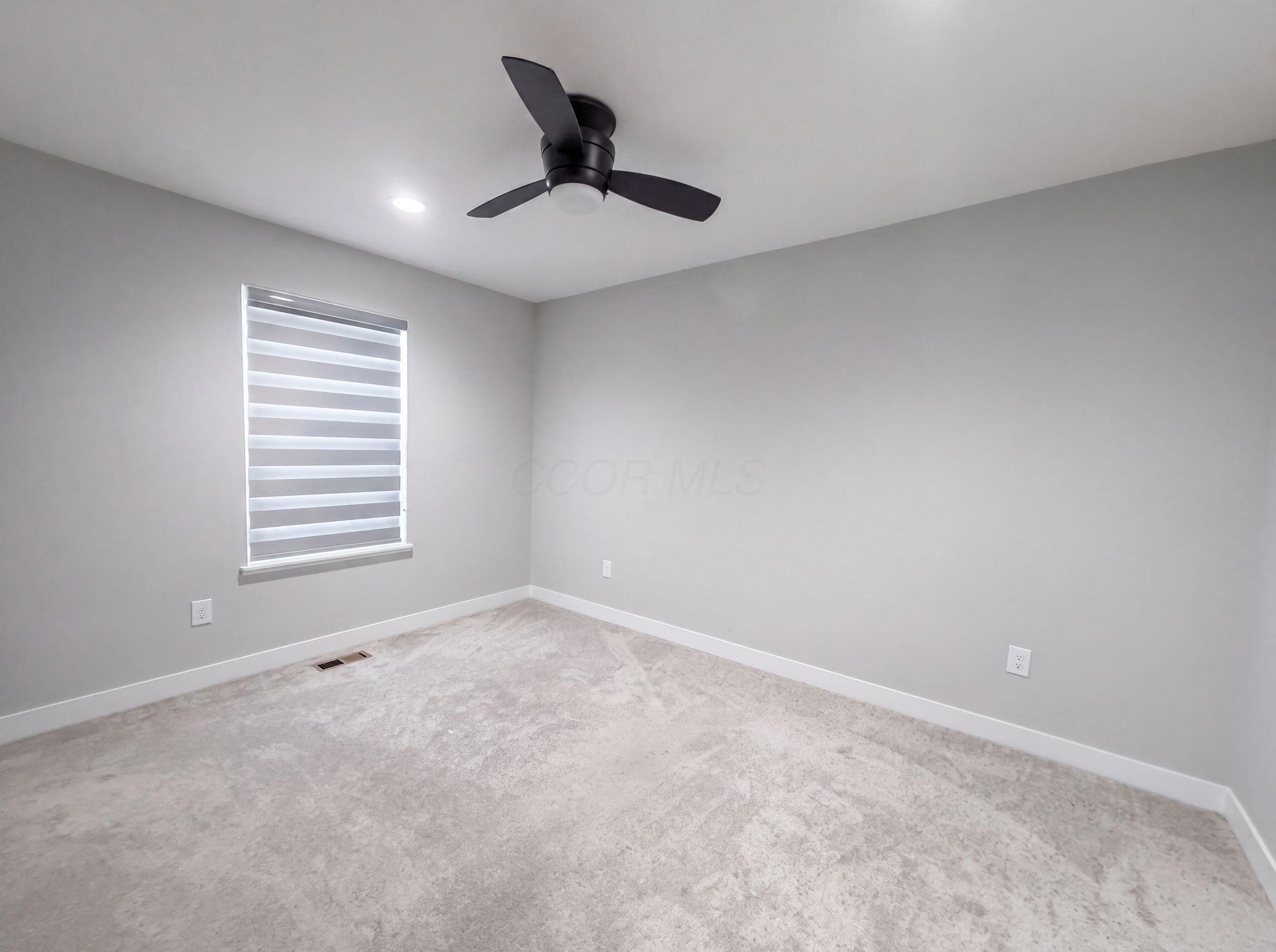 1601 Cromwill Loop Property Photo 12