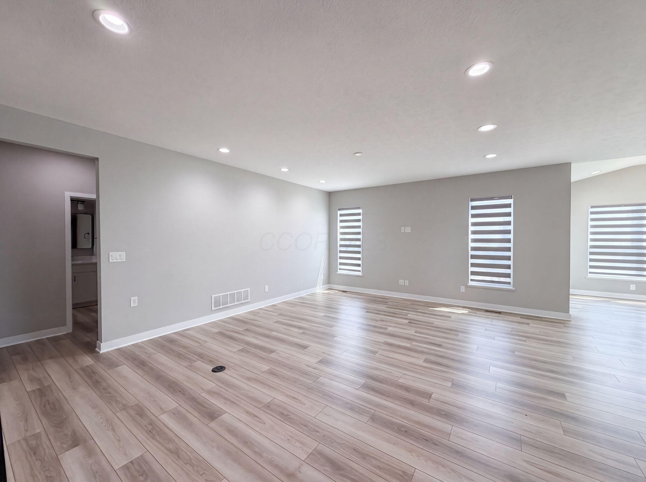 1601 Cromwill Loop Property Photo 36
