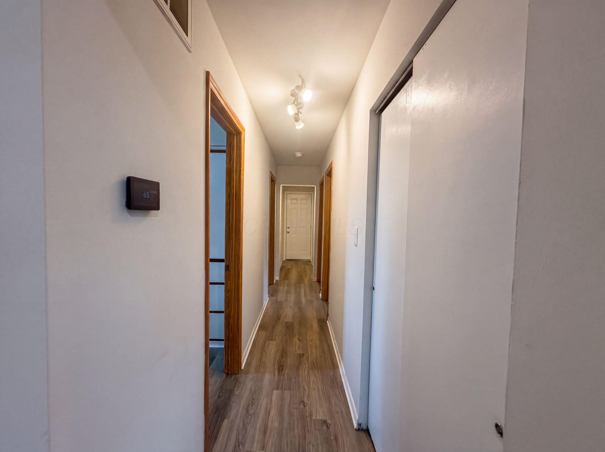 2221 Myrtle Avenue Property Photo 6